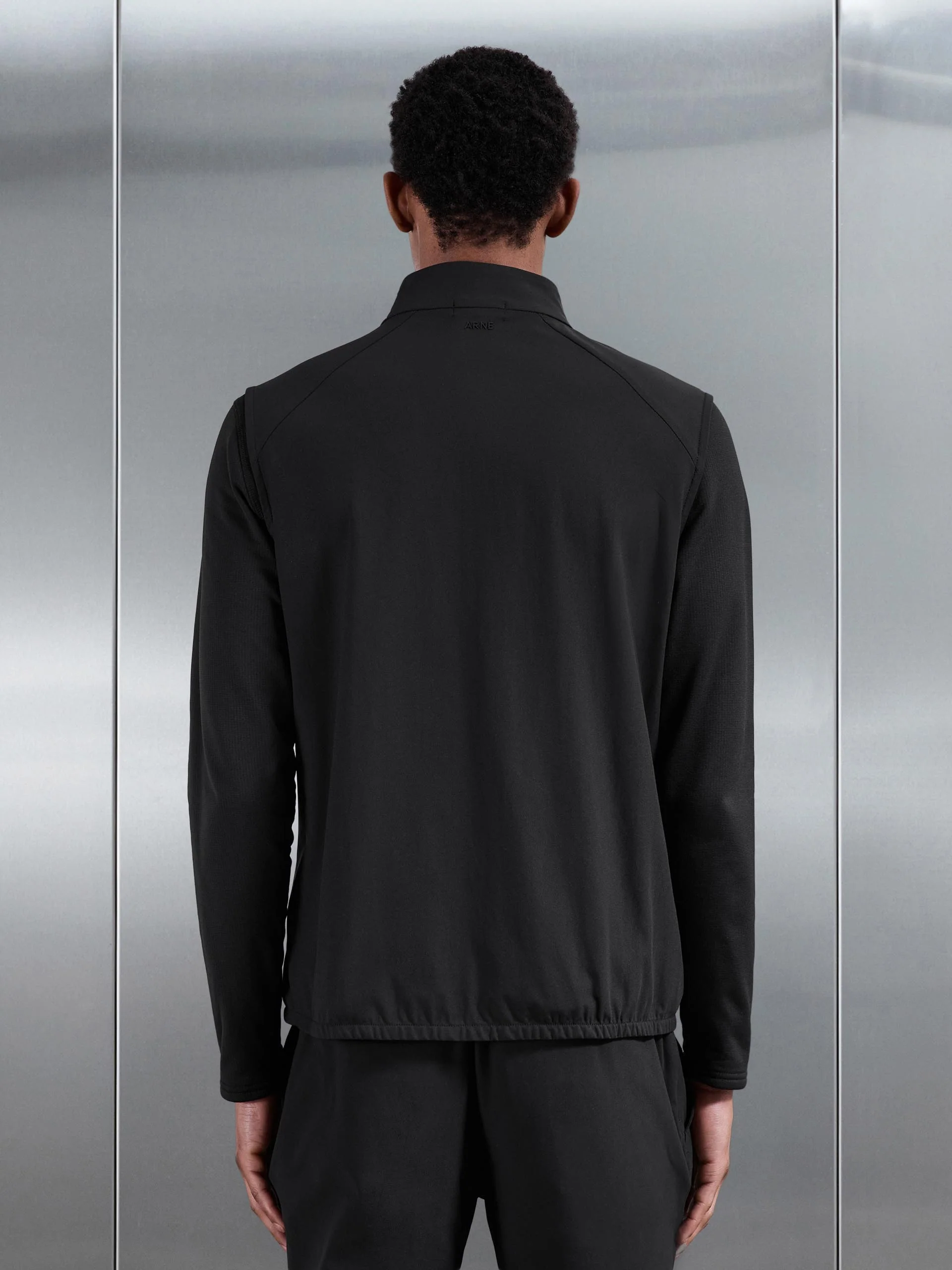 24 Hour Gilet in Black - Image 3