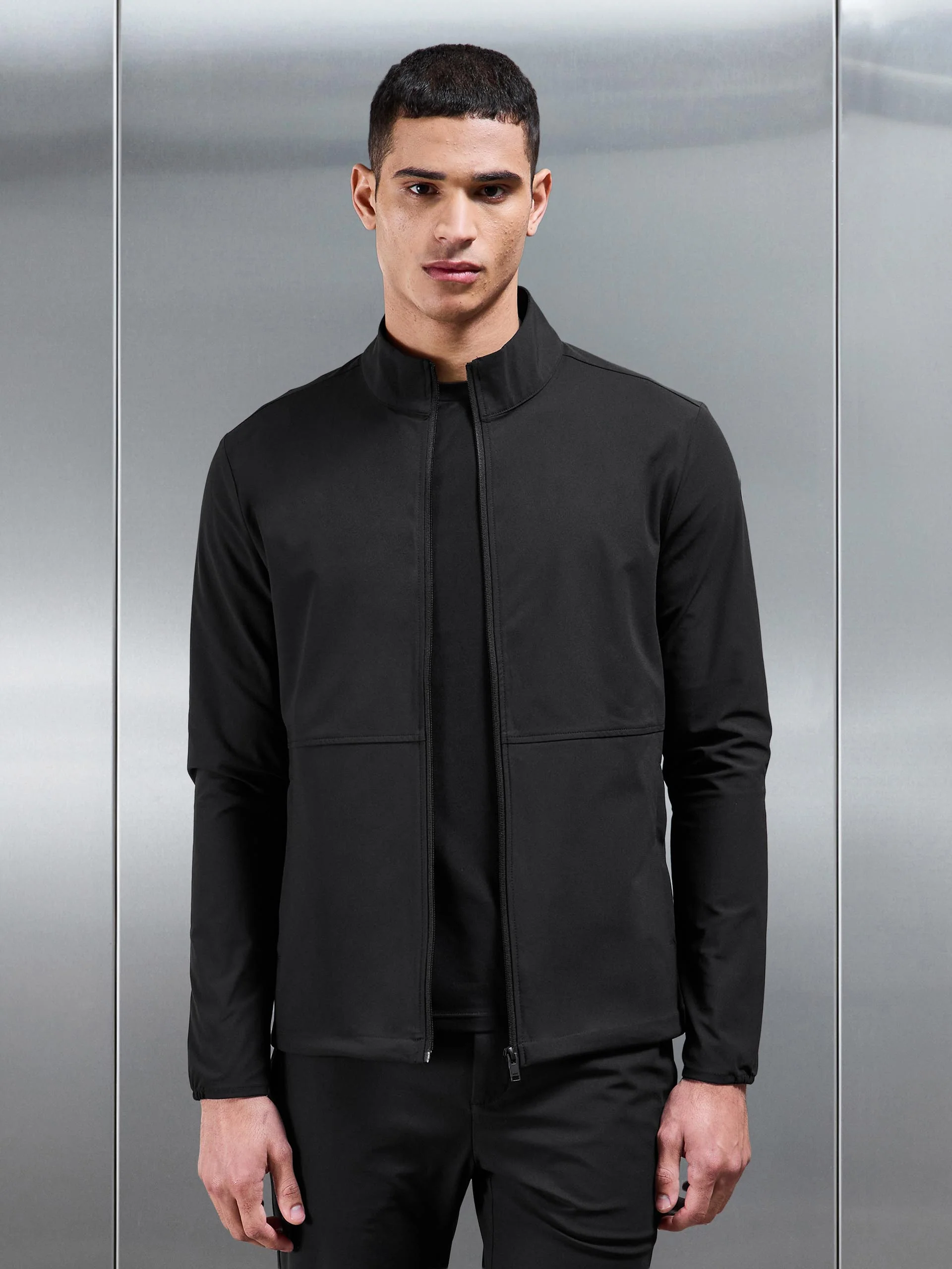 24 Hour Jacket in Black - Image 8