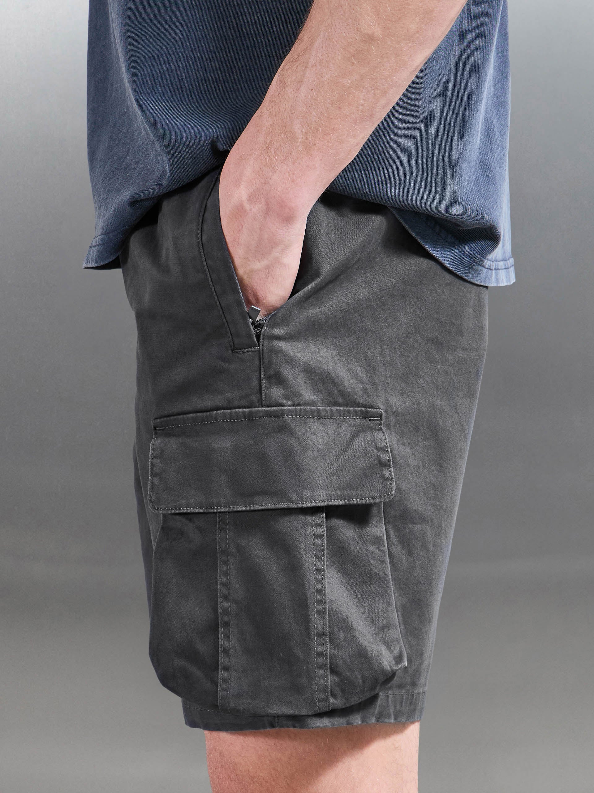 3D Cotton Cargo Short in Grey - Image 7