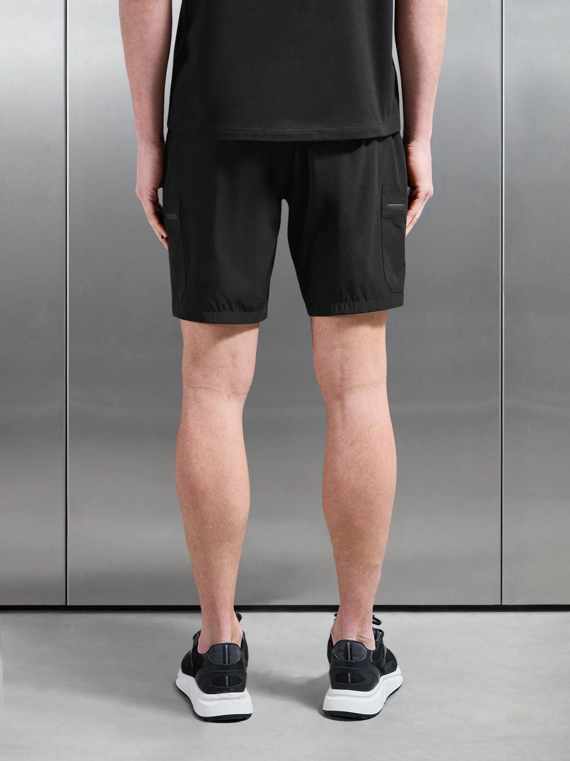 Active Cargo Short in Black - Image 3