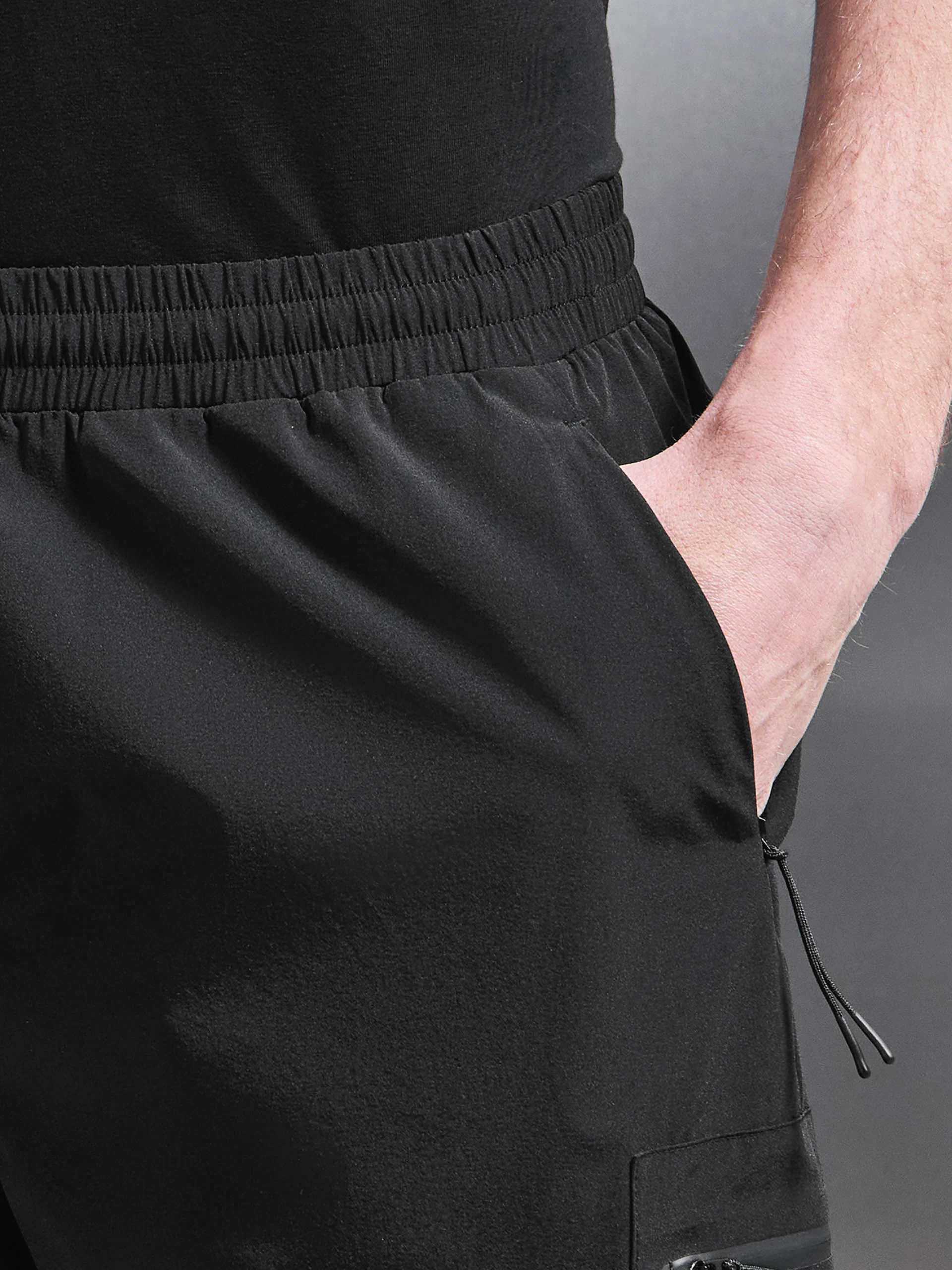 Active Cargo Short in Black - Image 5