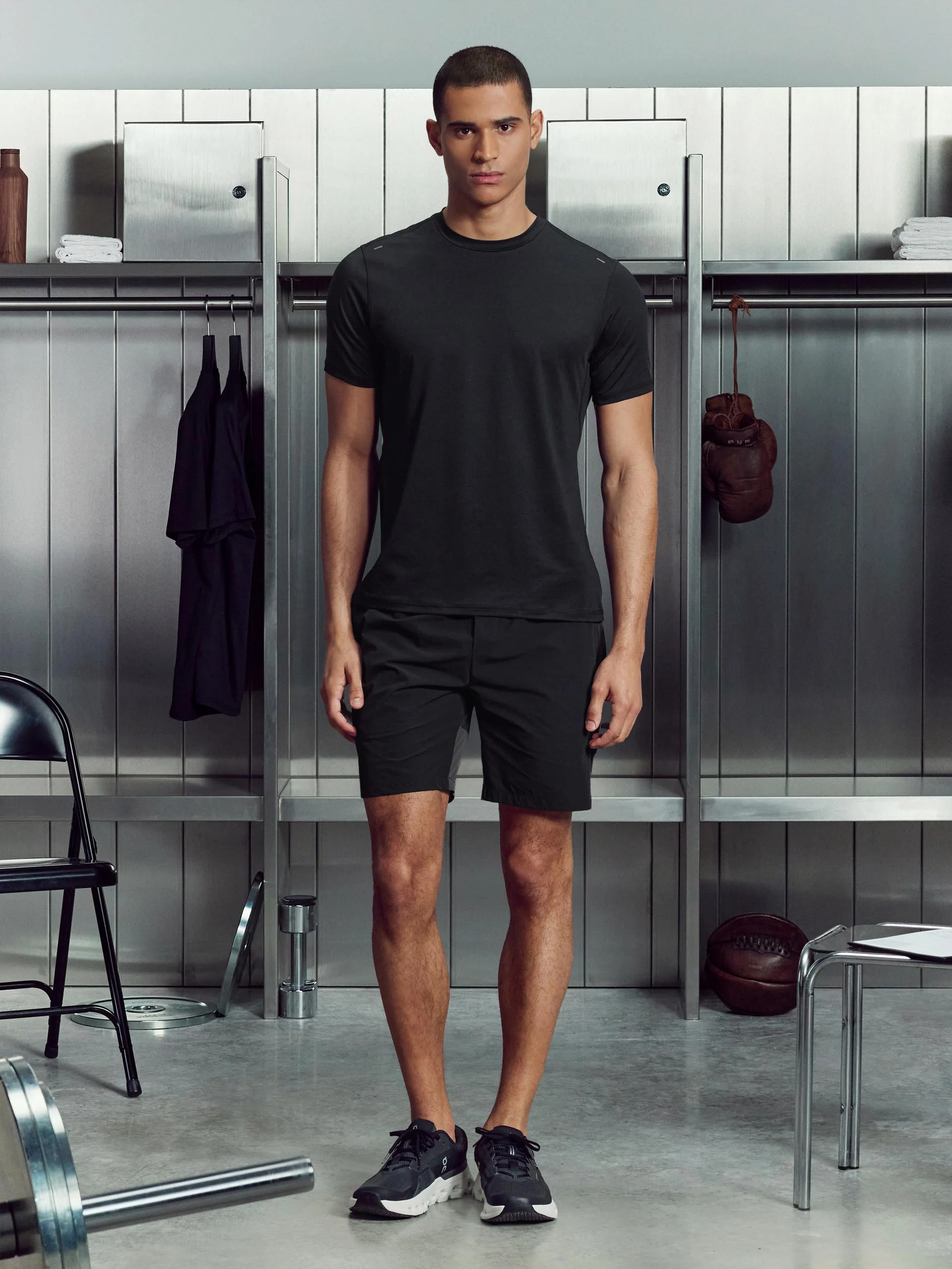 Active Colour Block Short in Black Grey - Image 2