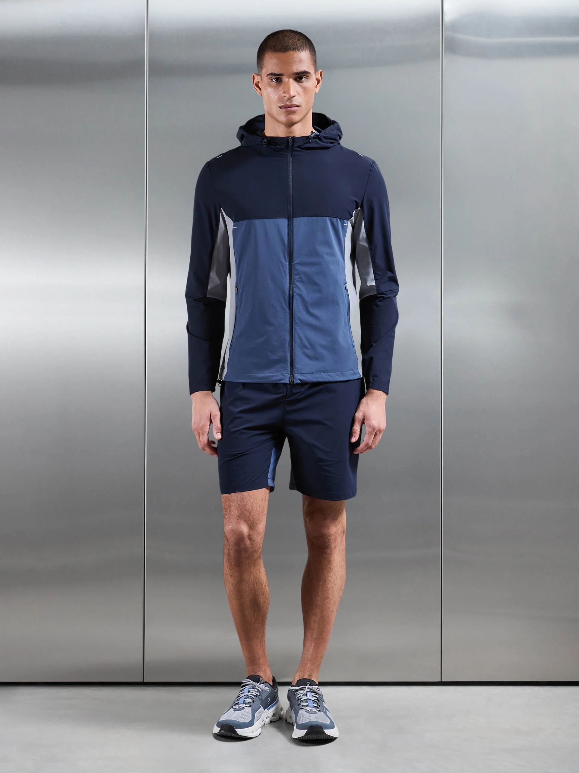 Active Colour Block Short in Navy Steel Blue - Image 4