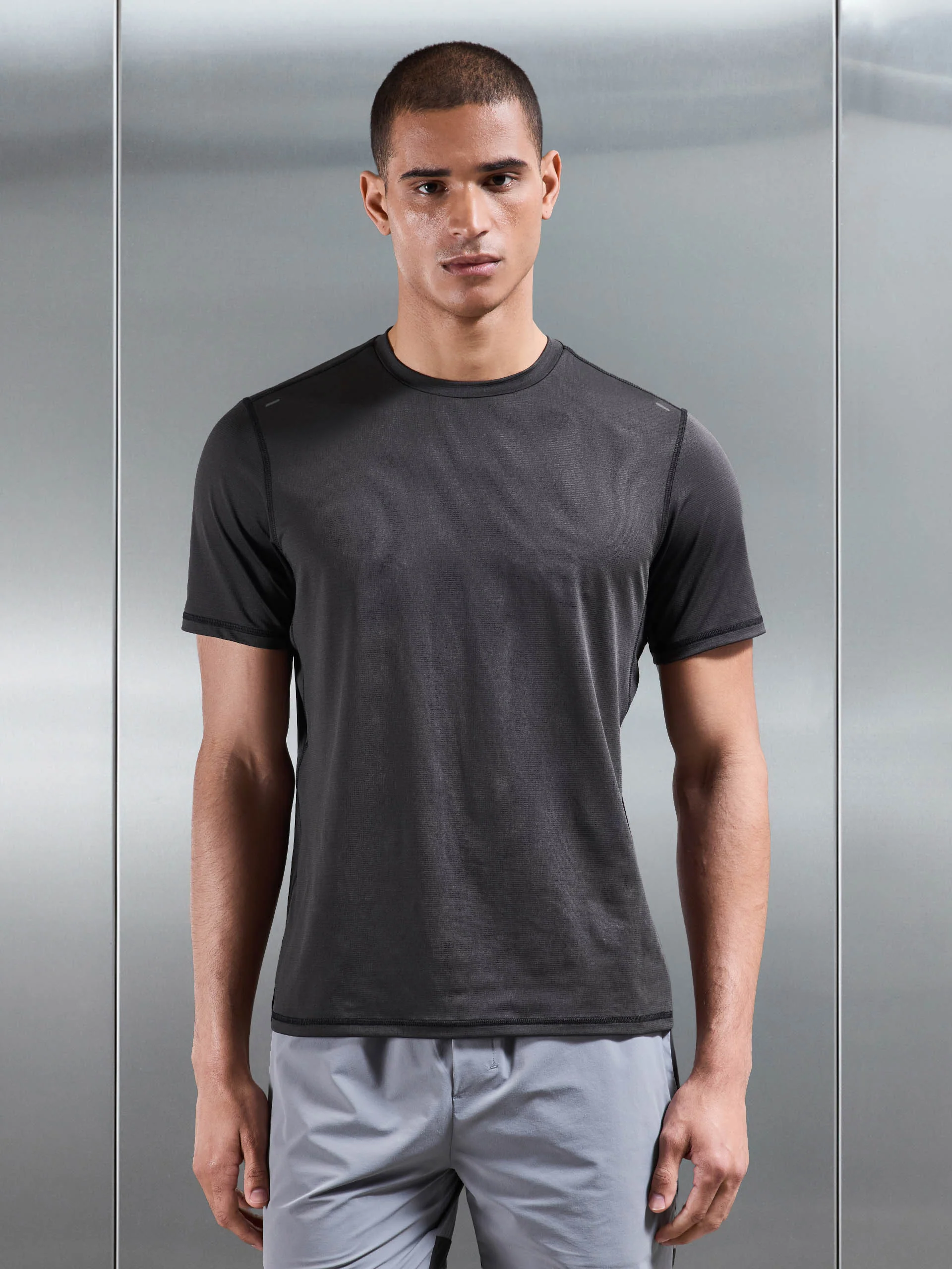 Active Essential T-Shirt in Grey - Image 3