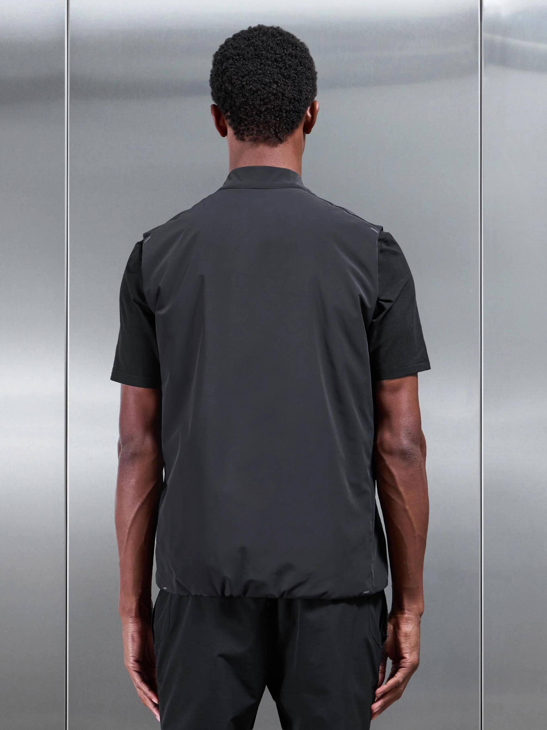 Active Gilet in Black - Image 9