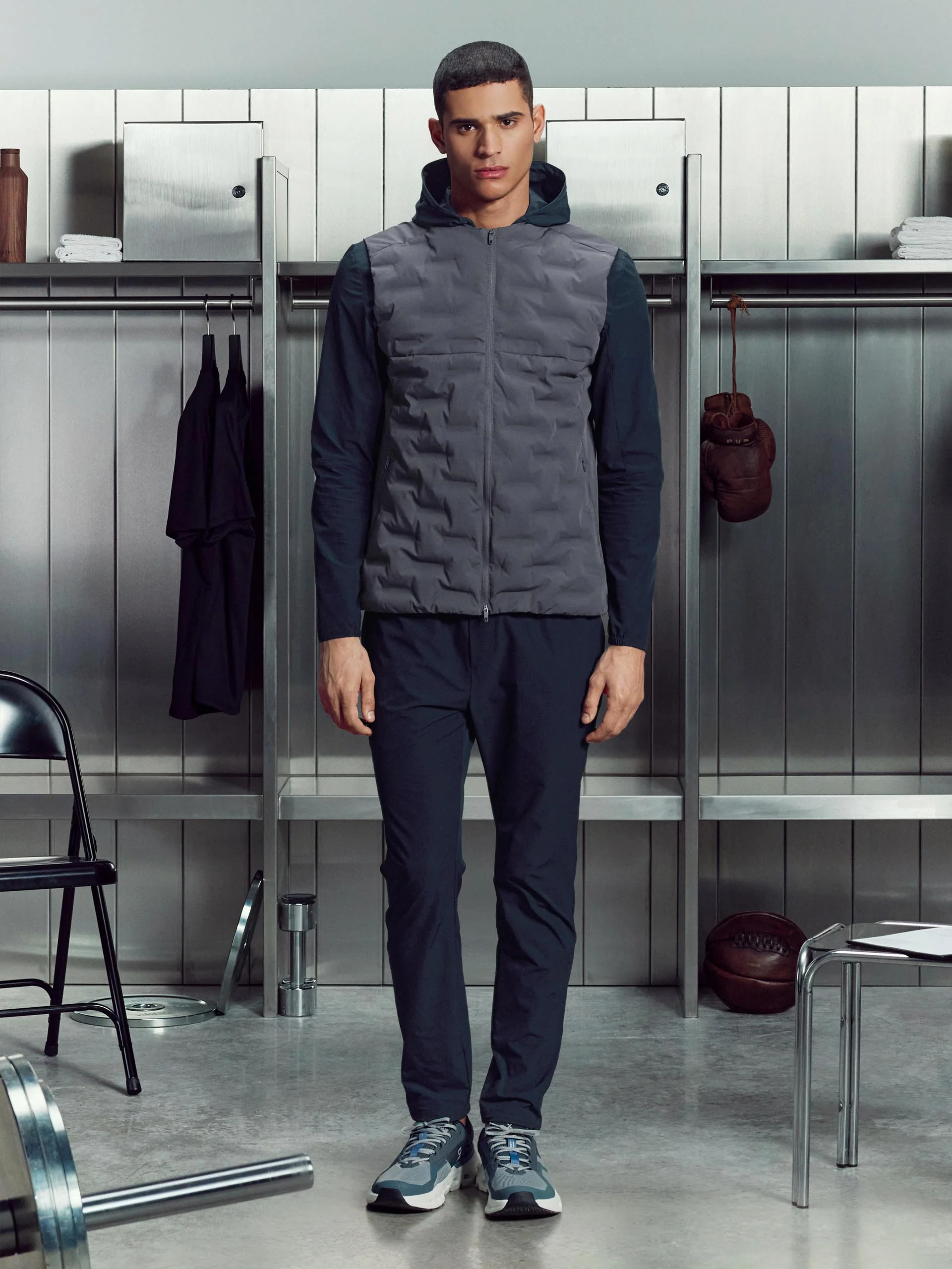 Active Gilet in Grey - Image 2