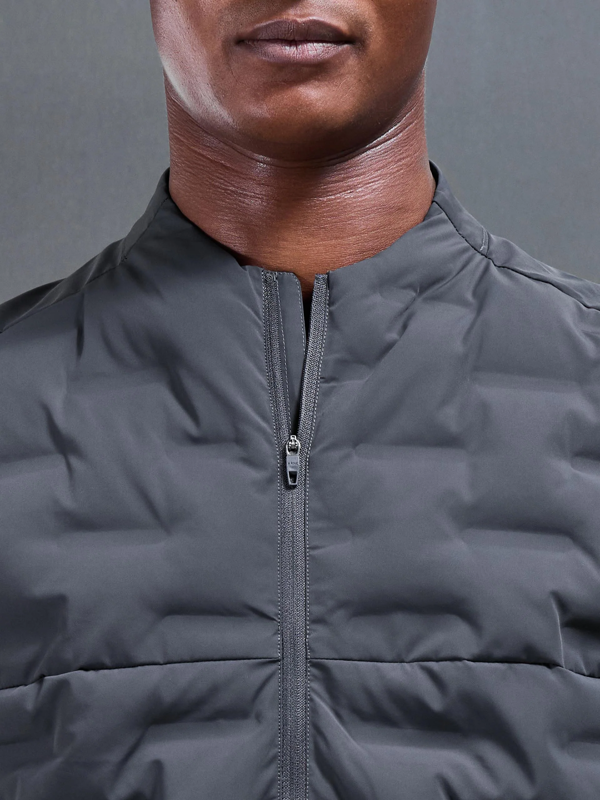 Active Gilet in Grey - Image 5