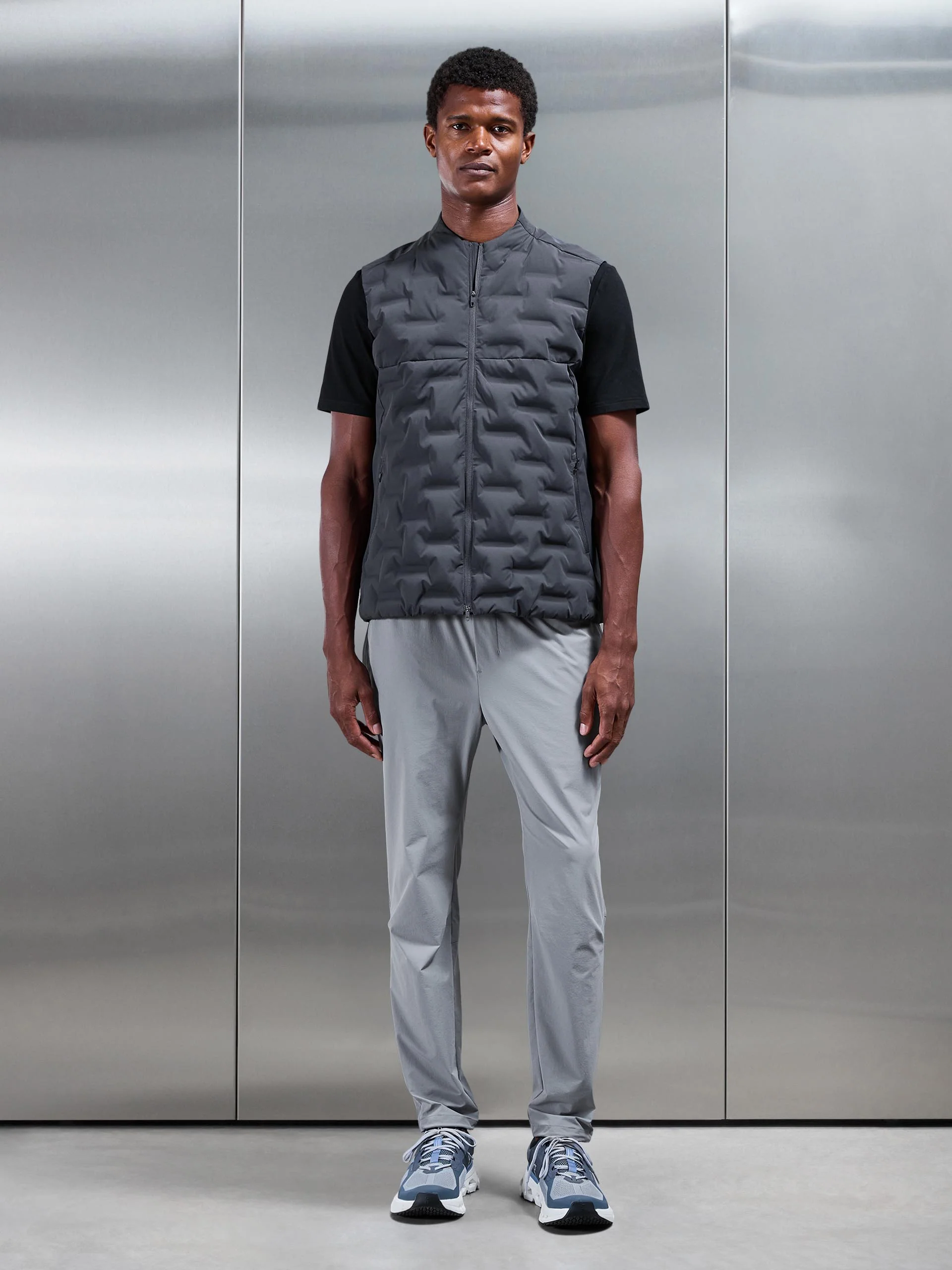 Active Gilet in Grey - Image 7