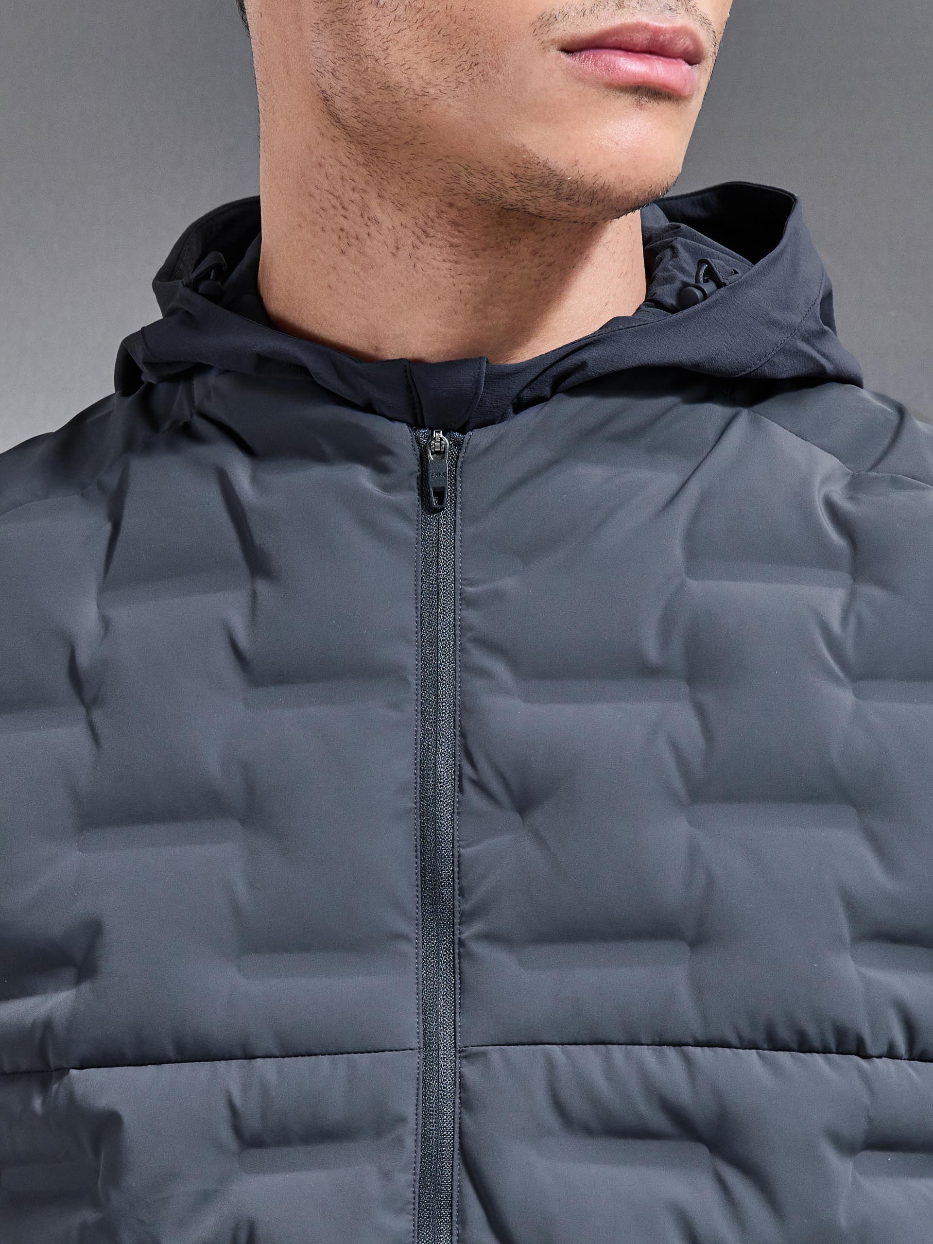 Active Gilet in Slate Blue - Image 6