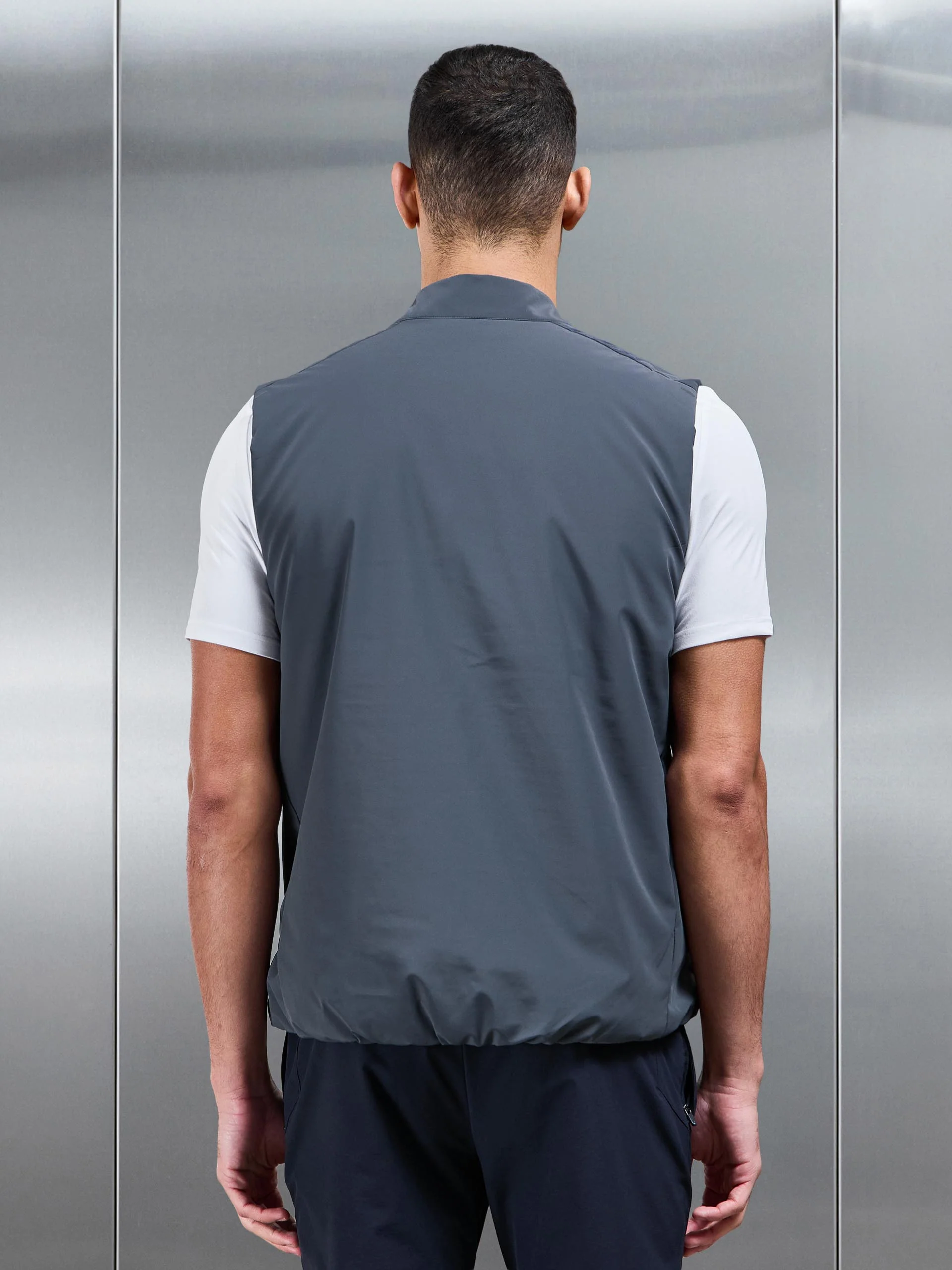 Active Gilet in Slate Blue - Image 9