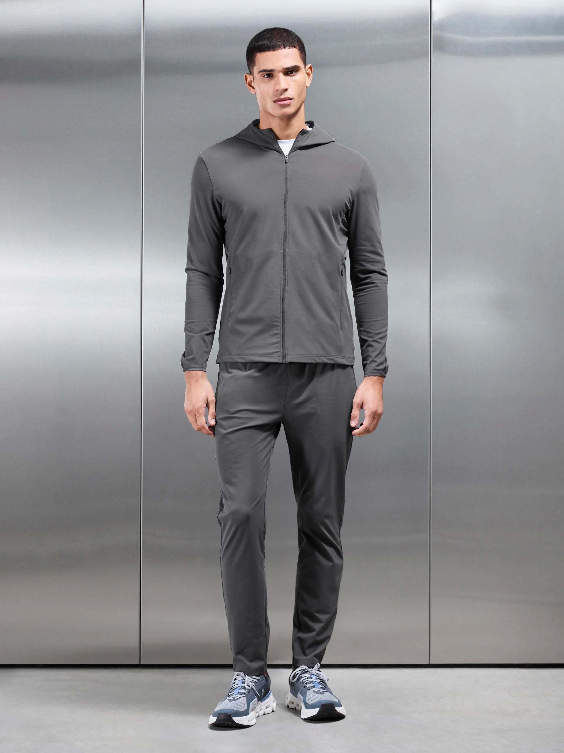 Active Jersey Jogger in Grey - Image 4