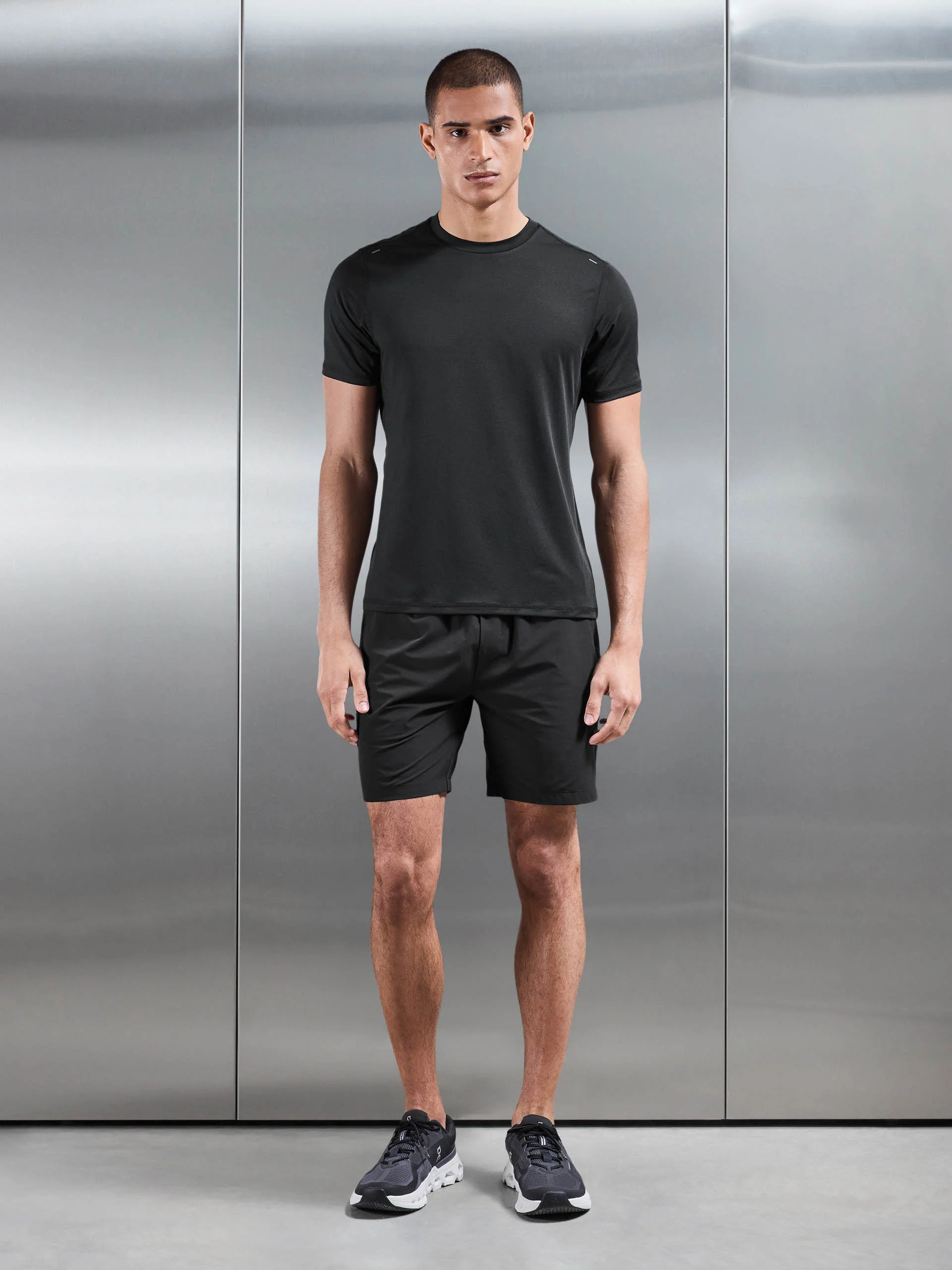 Active Short in Black - Image 3
