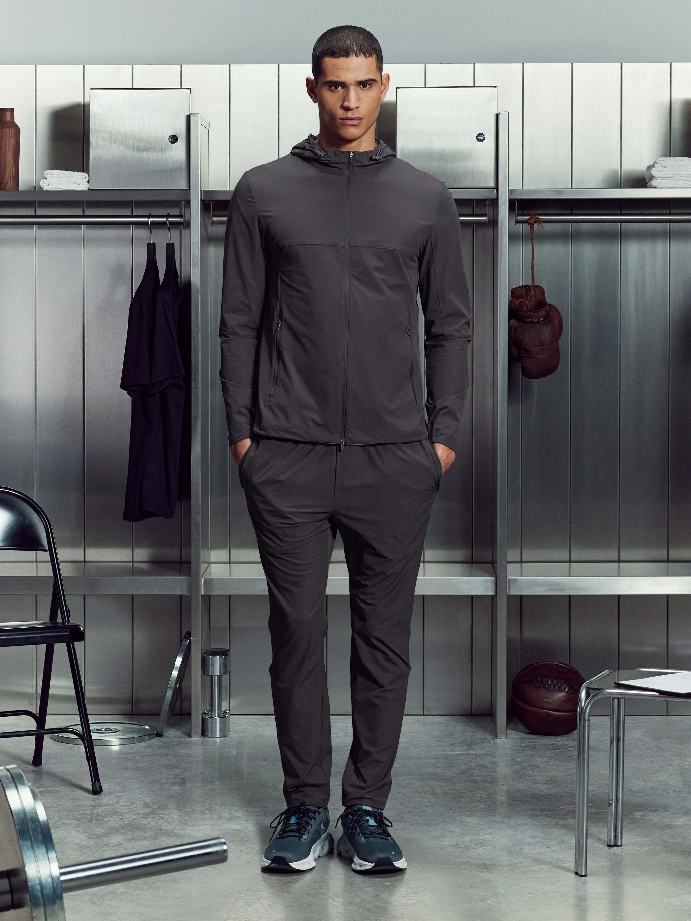 Active Trackpant in Grey - Image 2