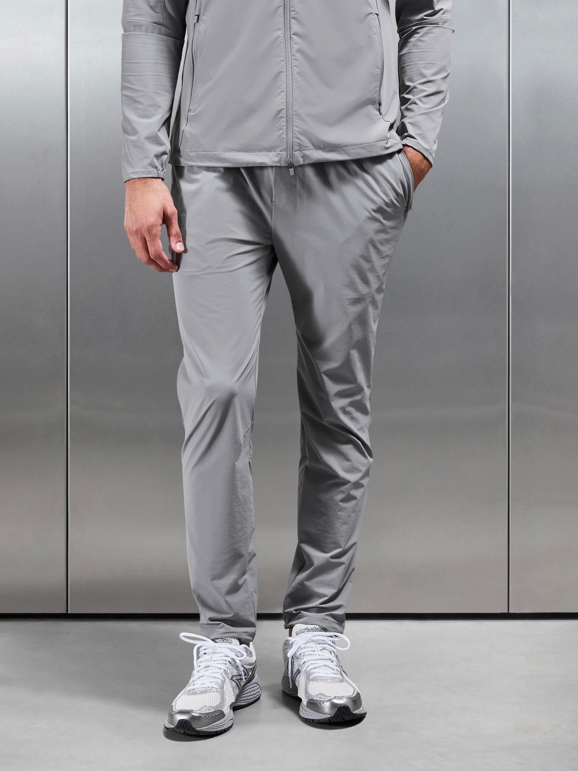 Active Trackpant in Mid Grey - Image 3