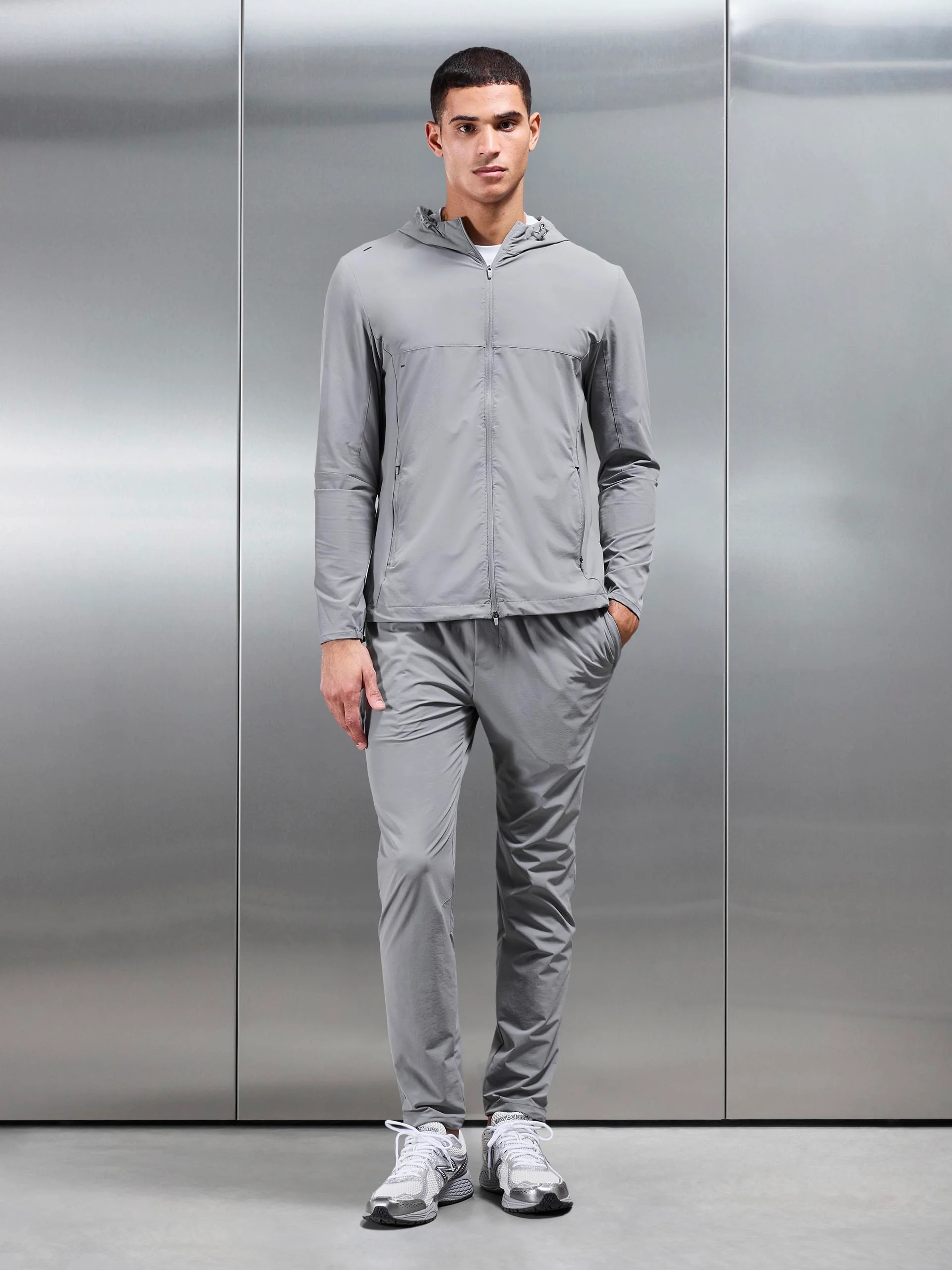 Active Trackpant in Mid Grey - Image 4