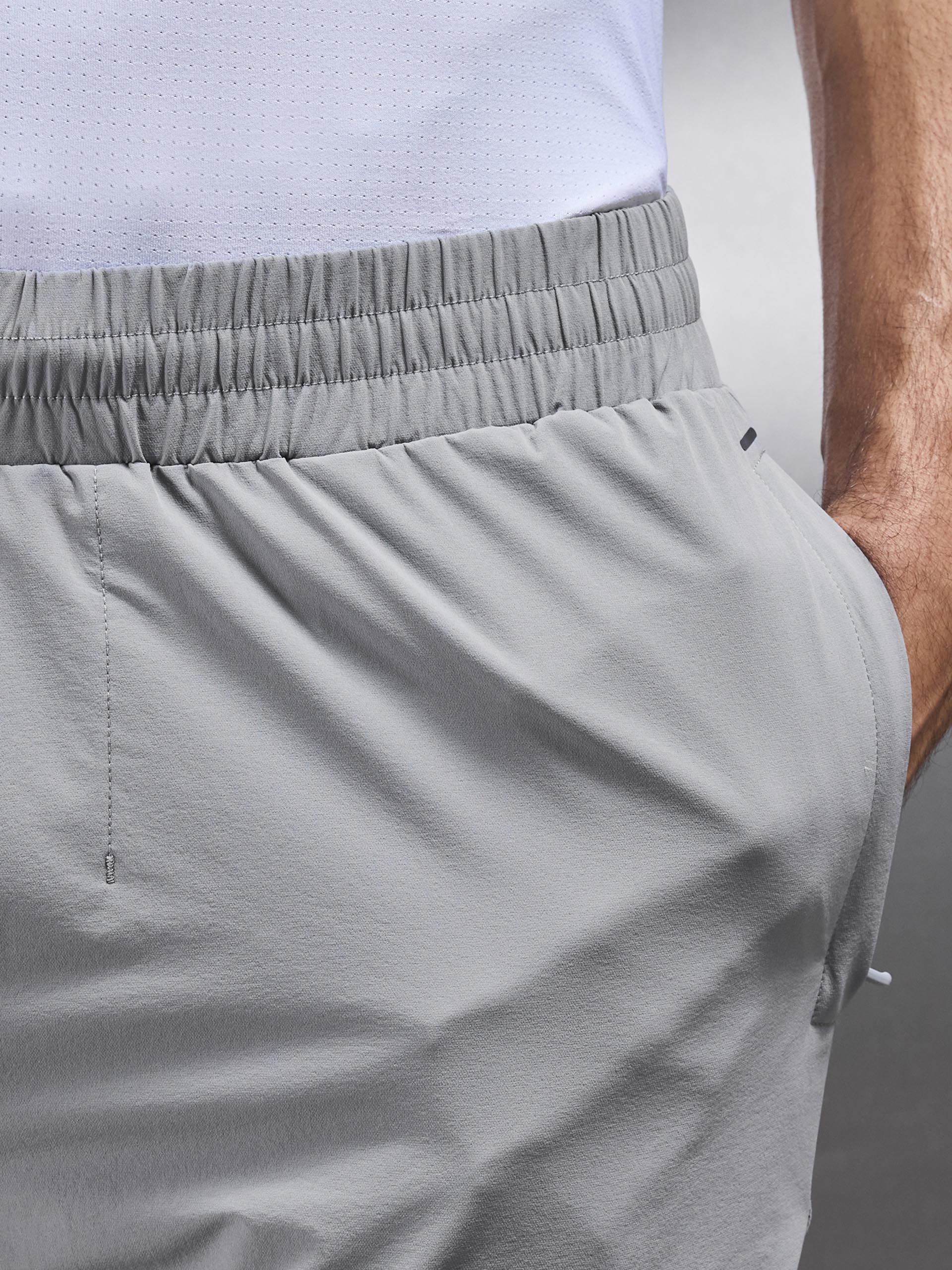 Active Trackpant in Mid Grey - Image 7