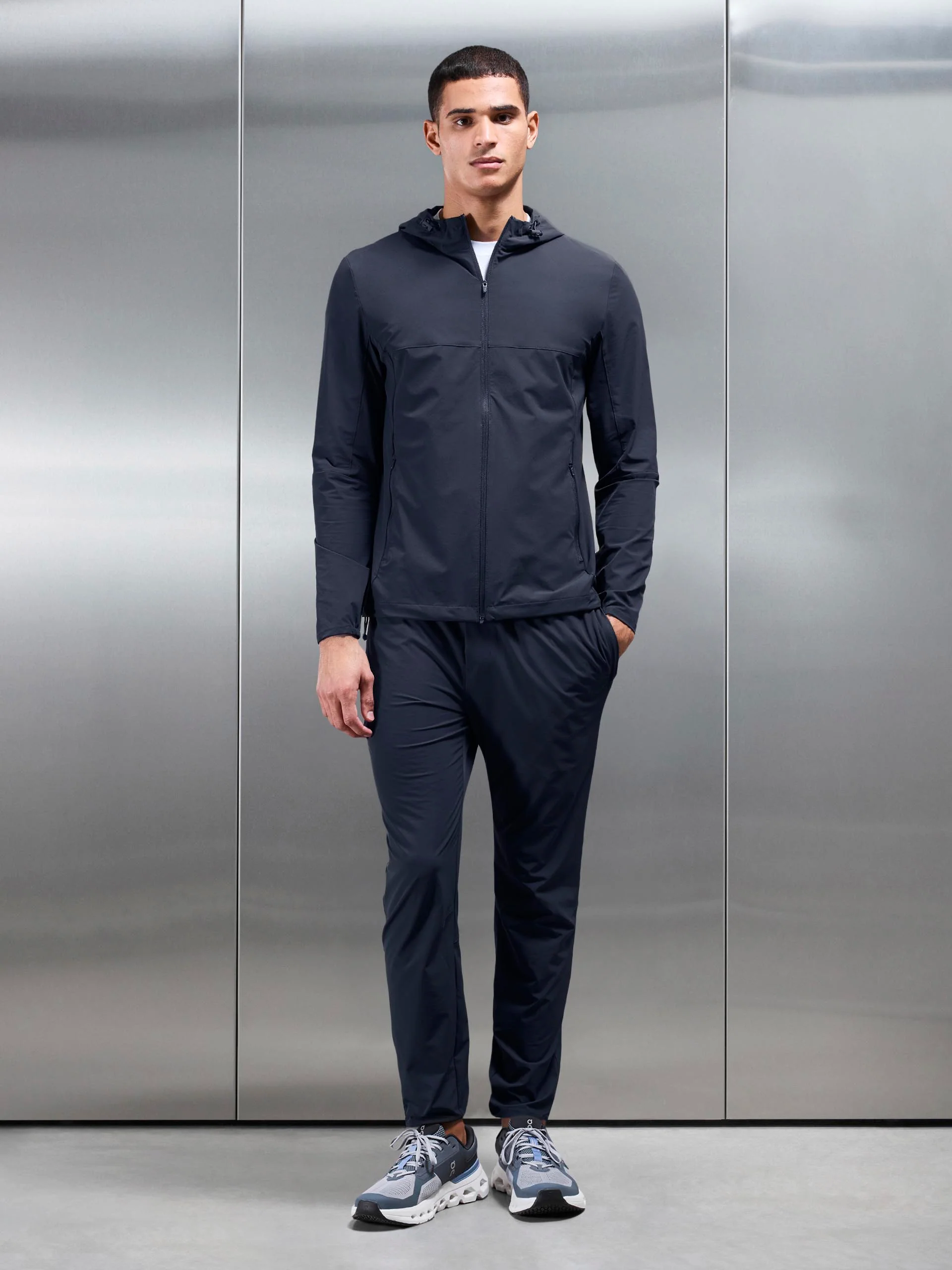 Active Trackpant in Navy - Image 4