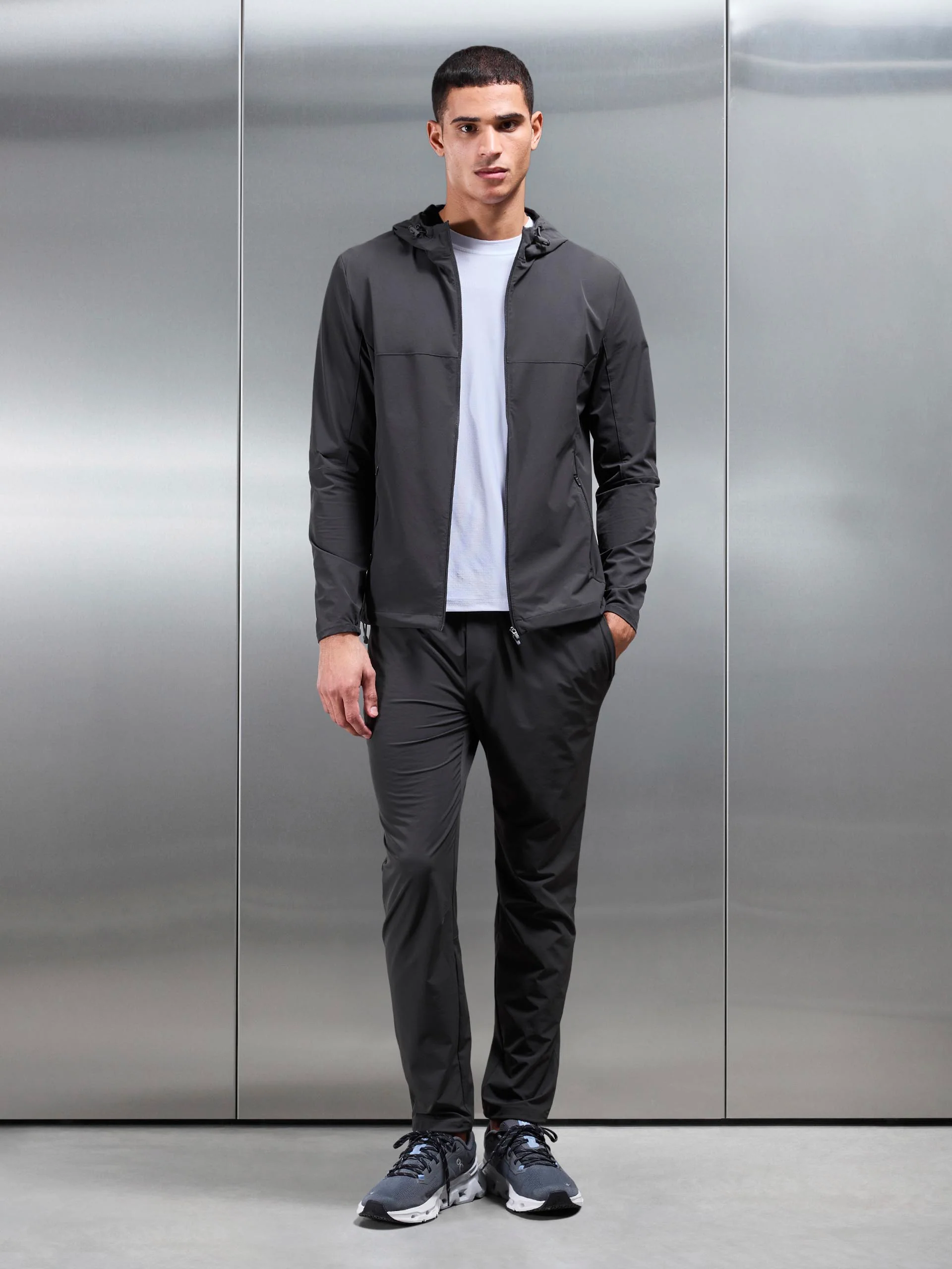 Active Windbreaker in Grey - Image 8