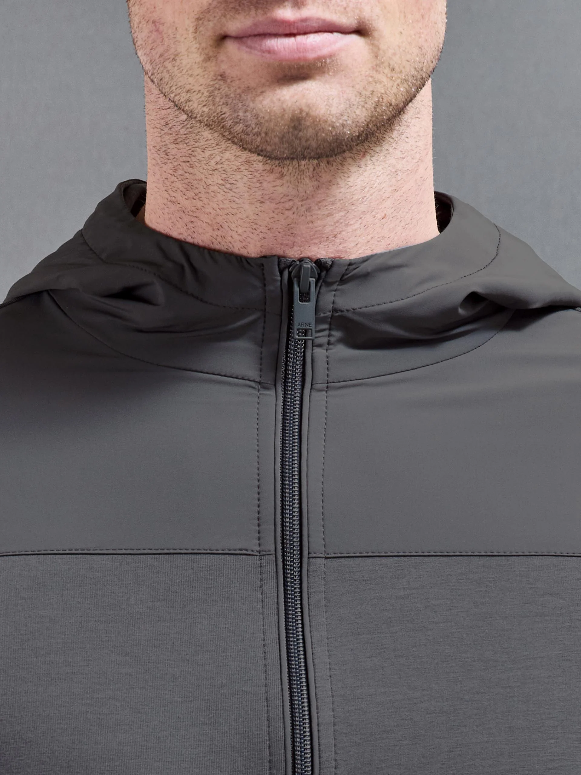 Apex Hybrid Jersey Windbreaker in Grey - Image 3