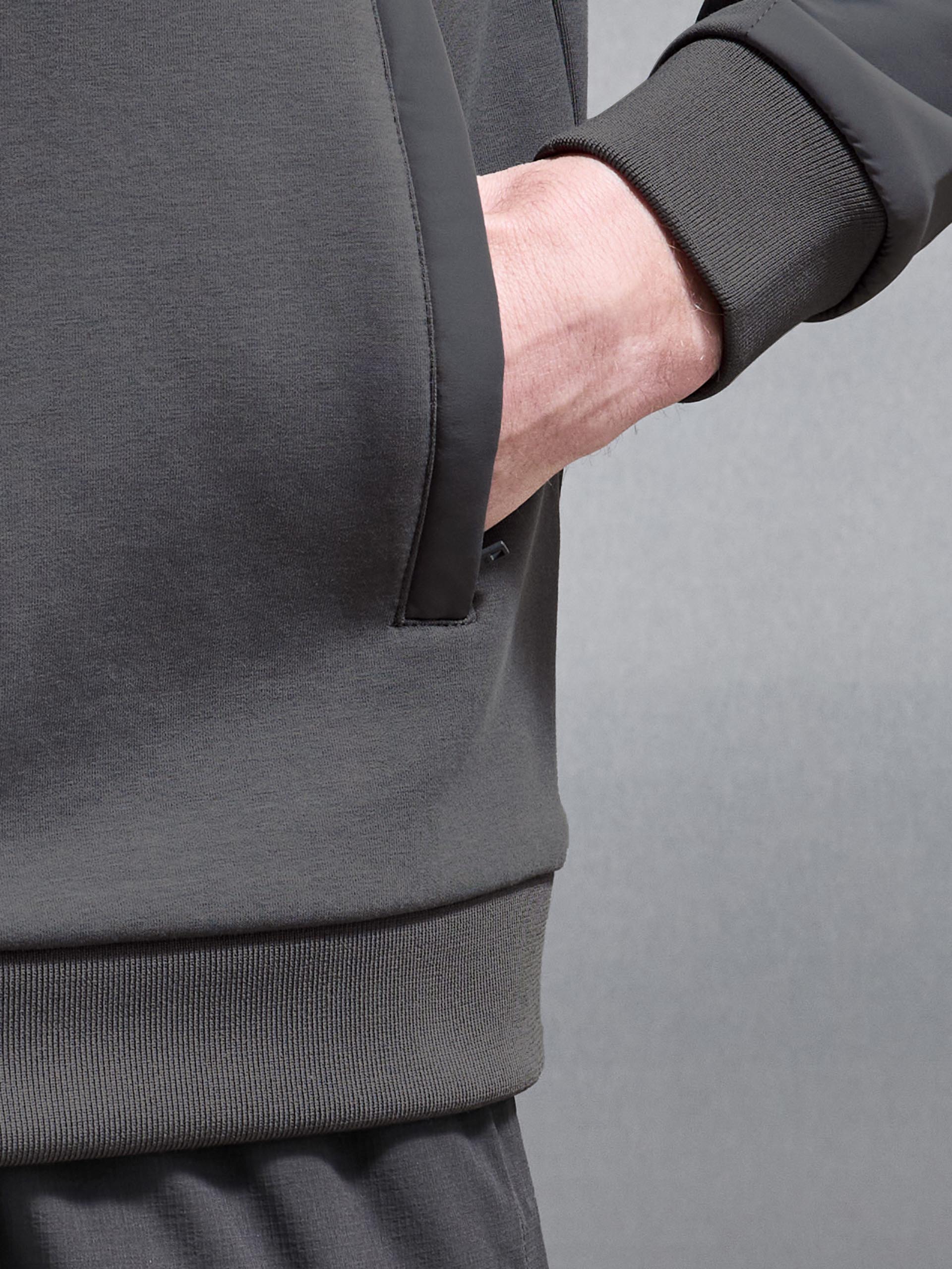Apex Hybrid Jersey Windbreaker in Grey - Image 4