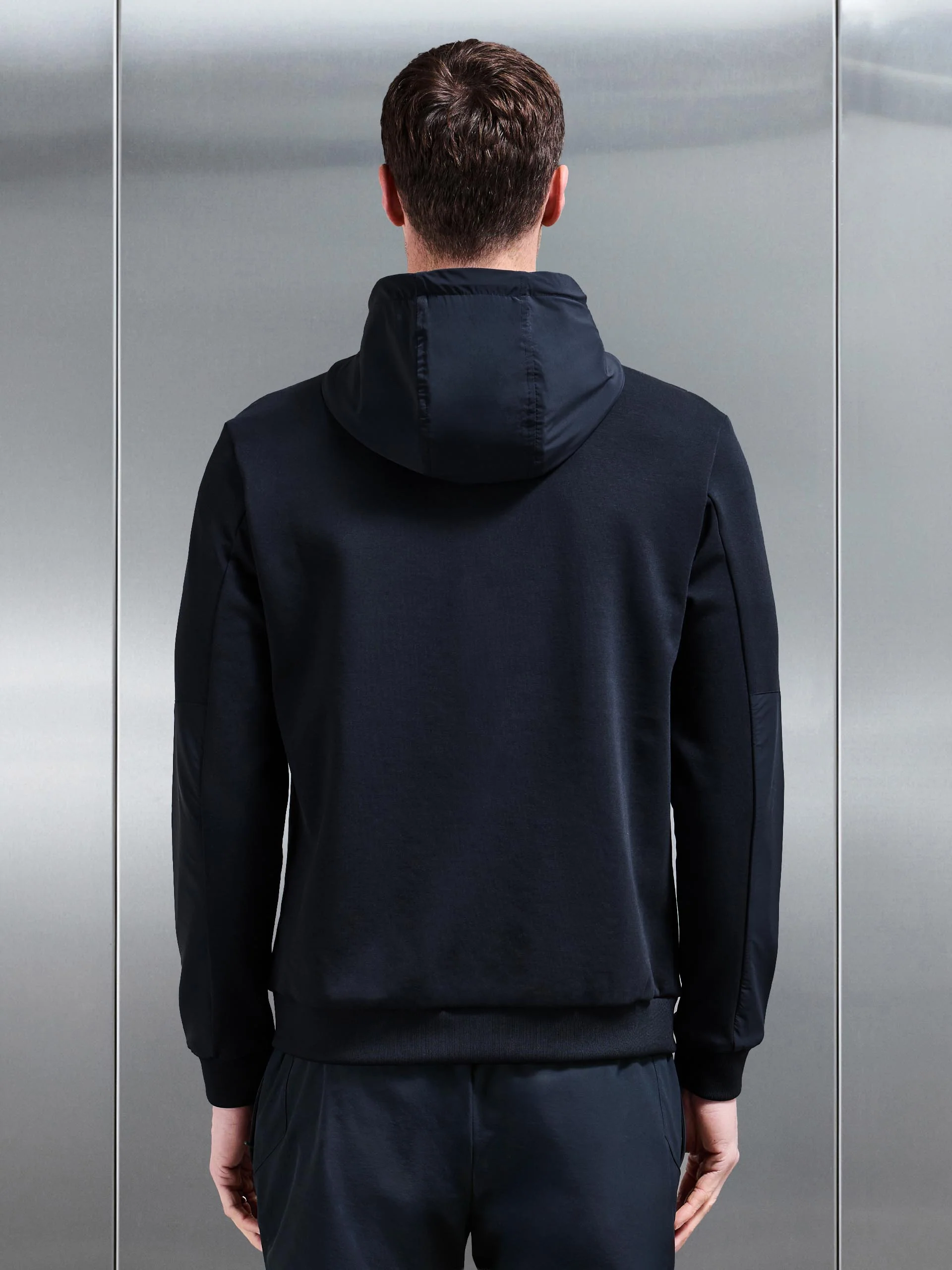 Apex Hybrid Jersey Windbreaker in Navy - Image 3