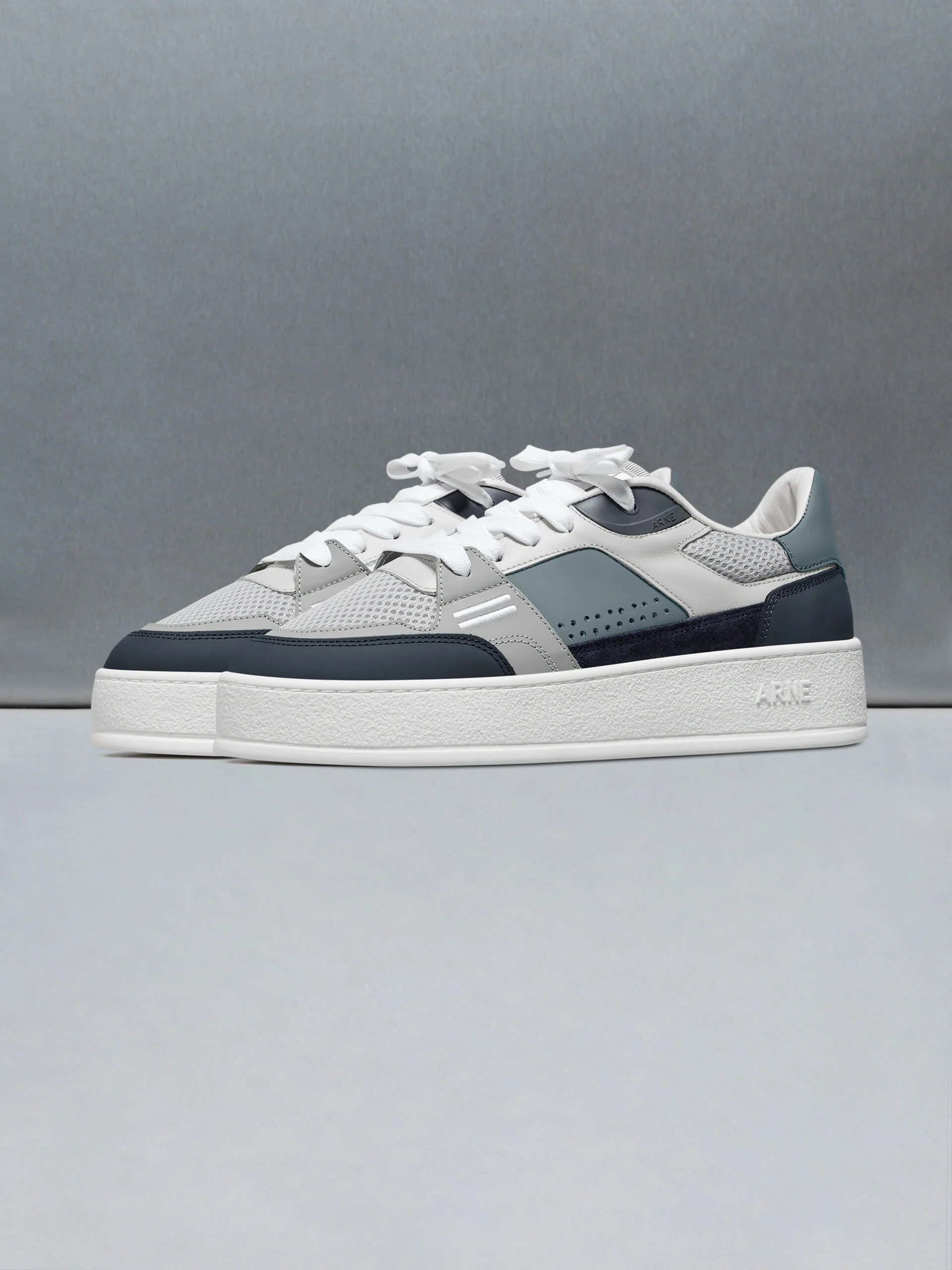 Arena Trainer 2.0 in Air Force Blue - Image 3