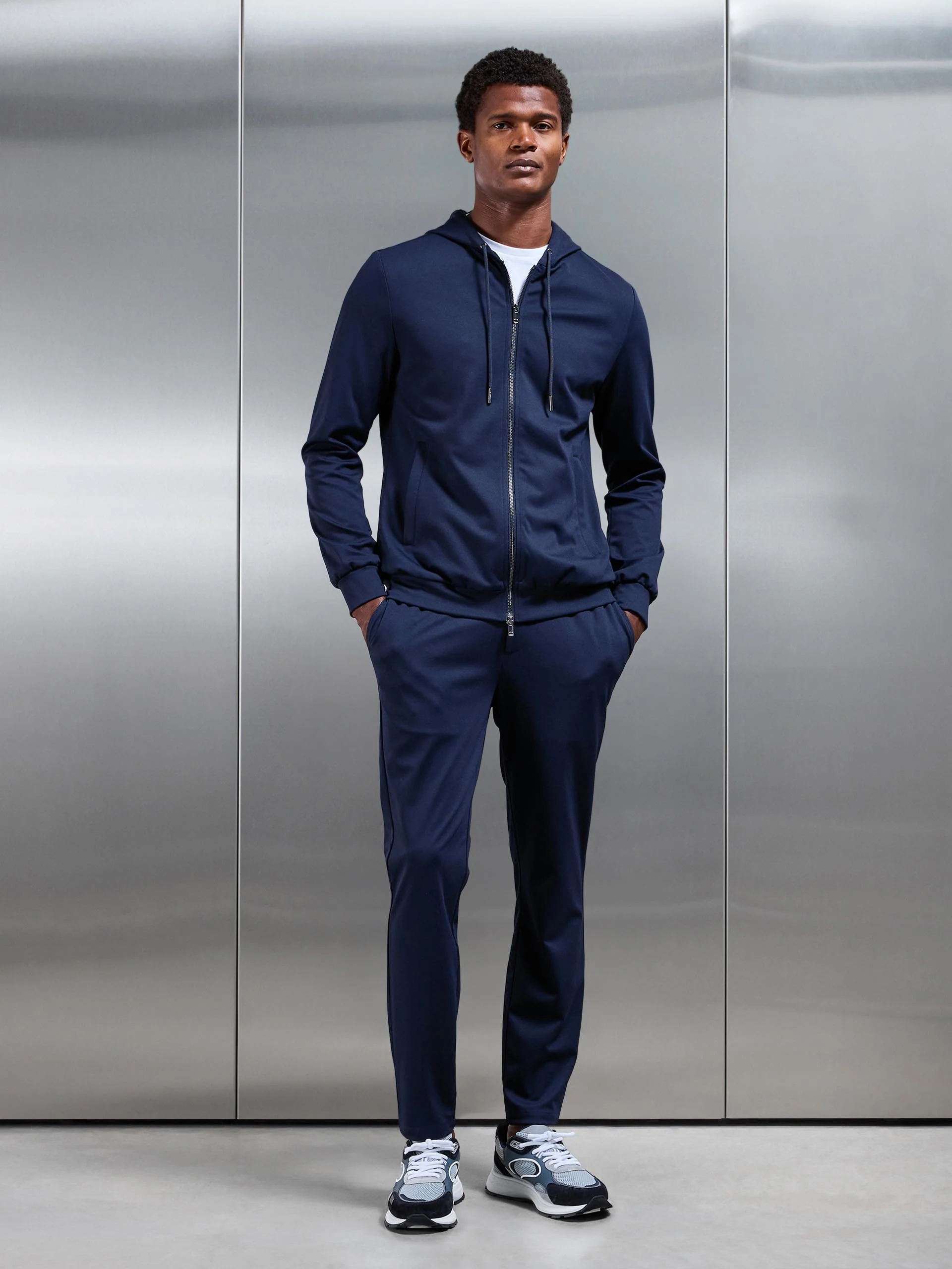Athleisure Jacket in Navy - Image 3