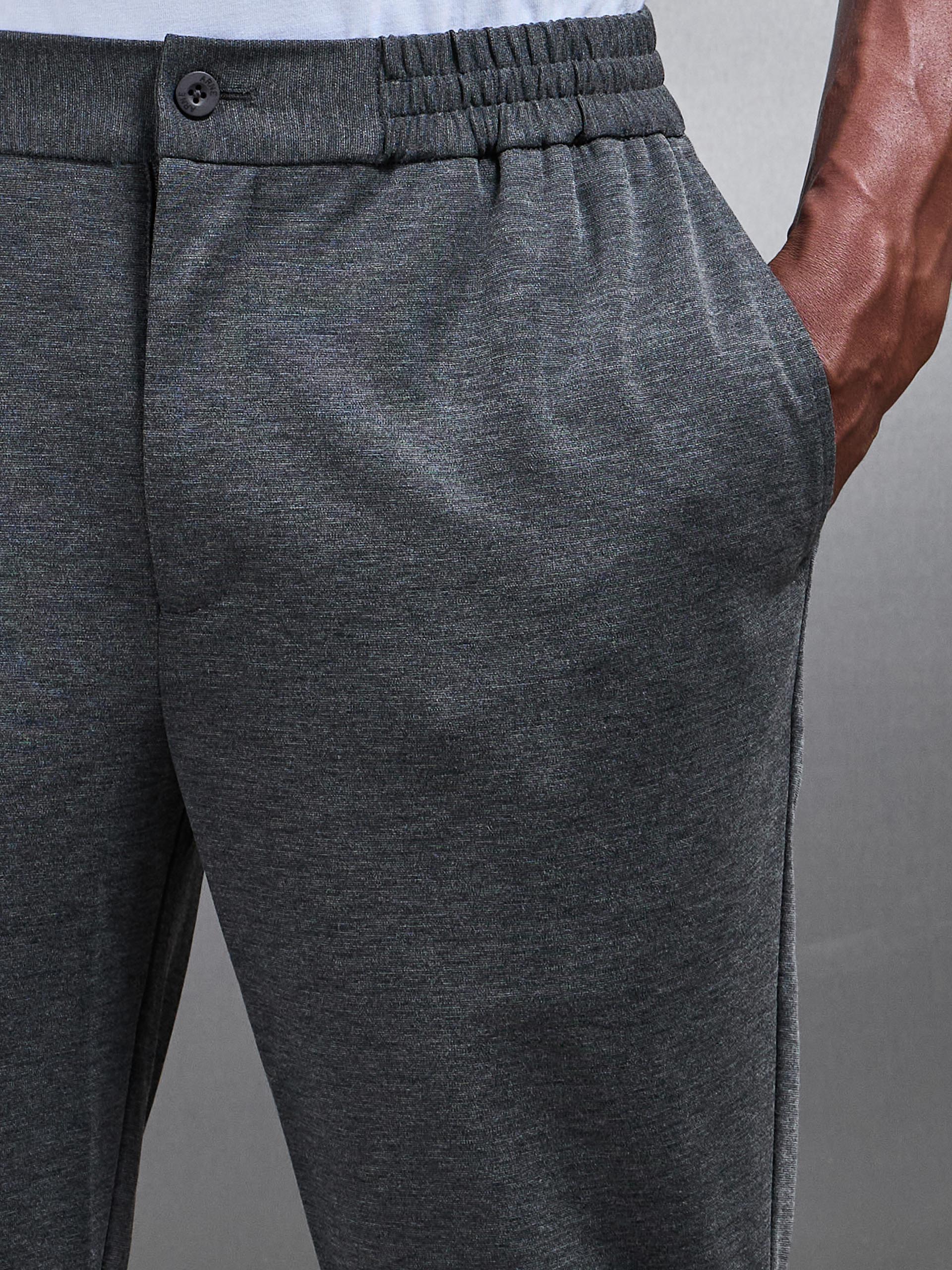 Athleisure Jogger in Dark Grey - Image 4