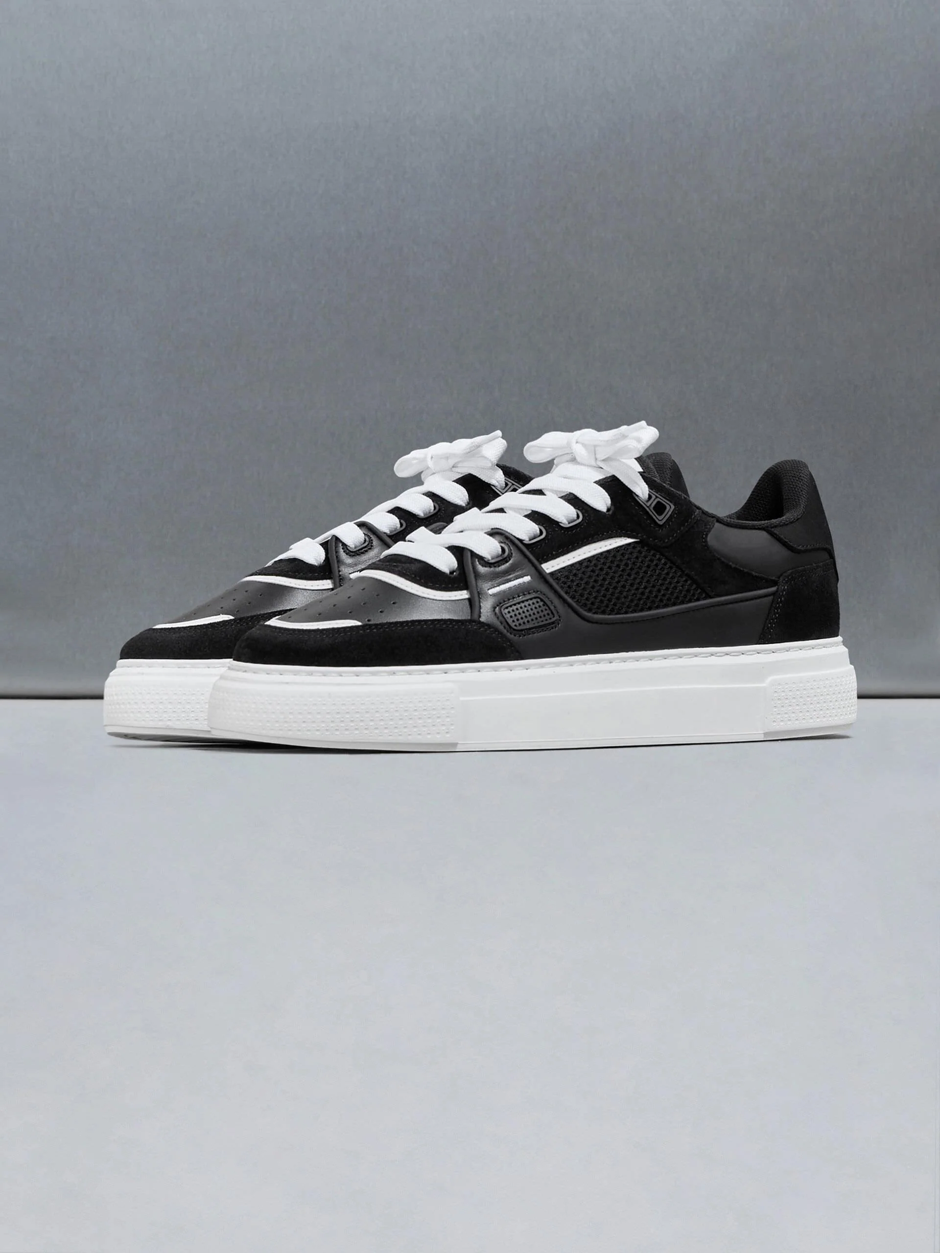 Atlas Trainer in Black White - Image 3