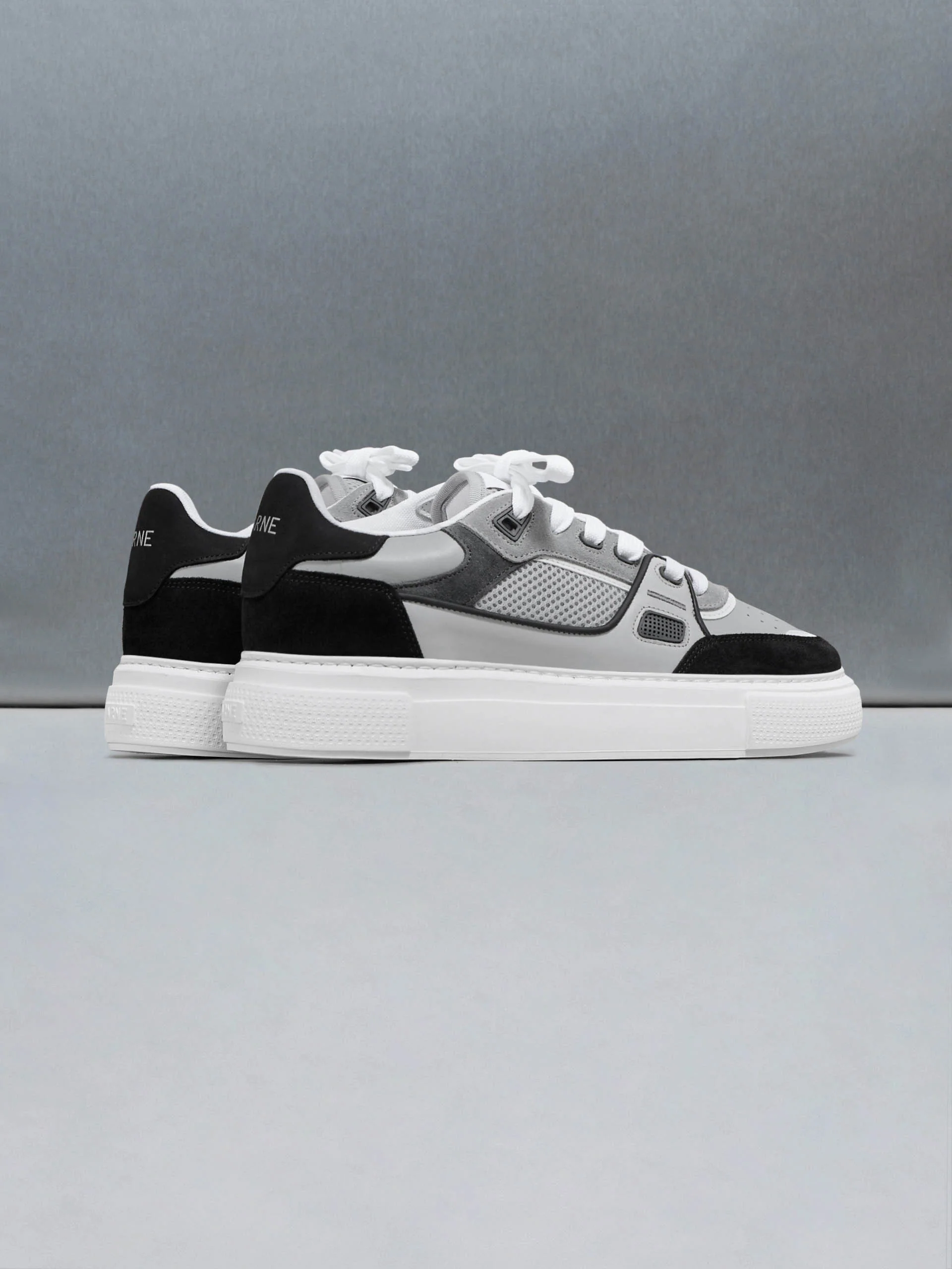 Atlas Trainer in Grey Black - Image 4