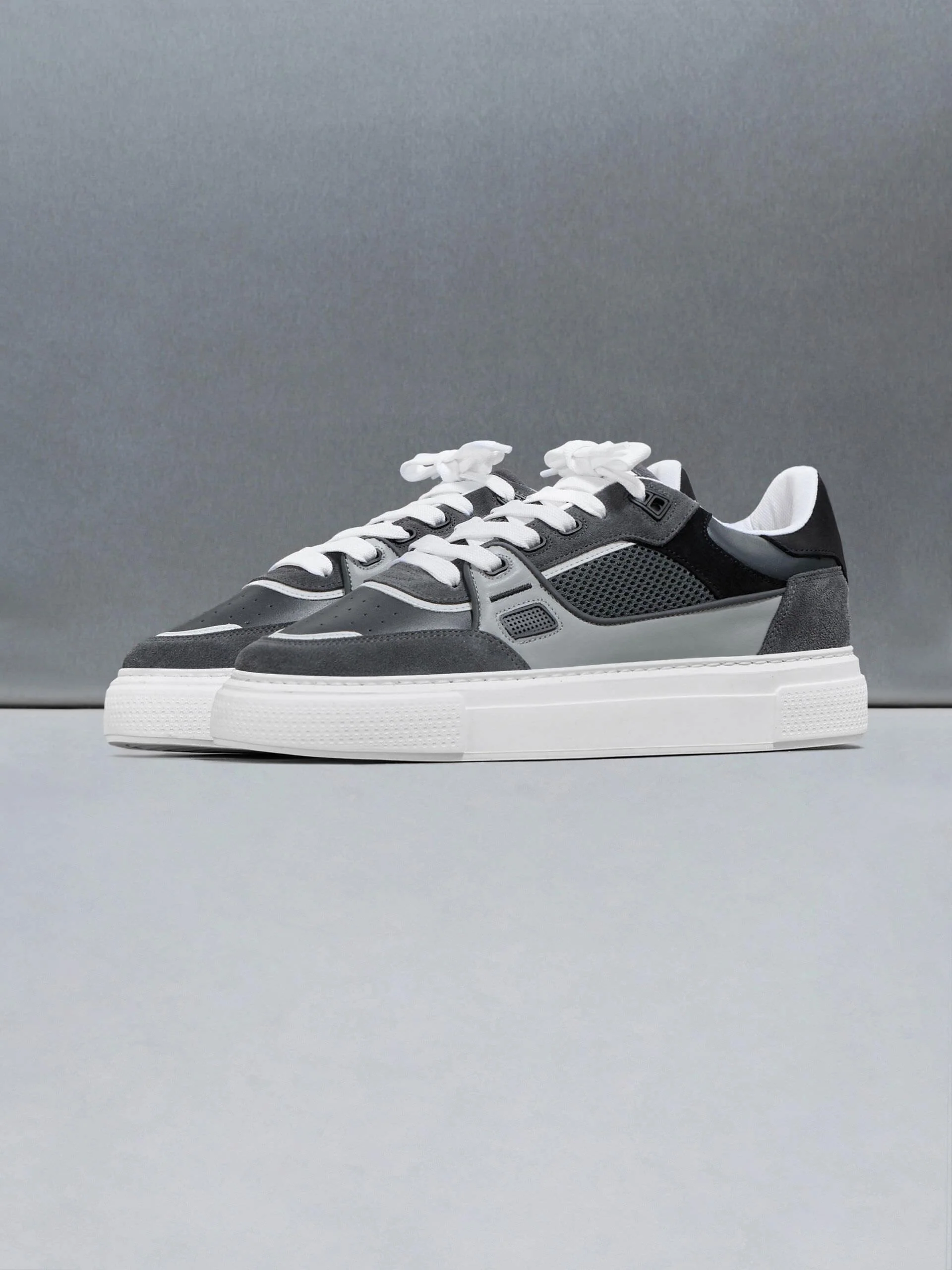 Atlas Trainer in Storm Grey - Image 3