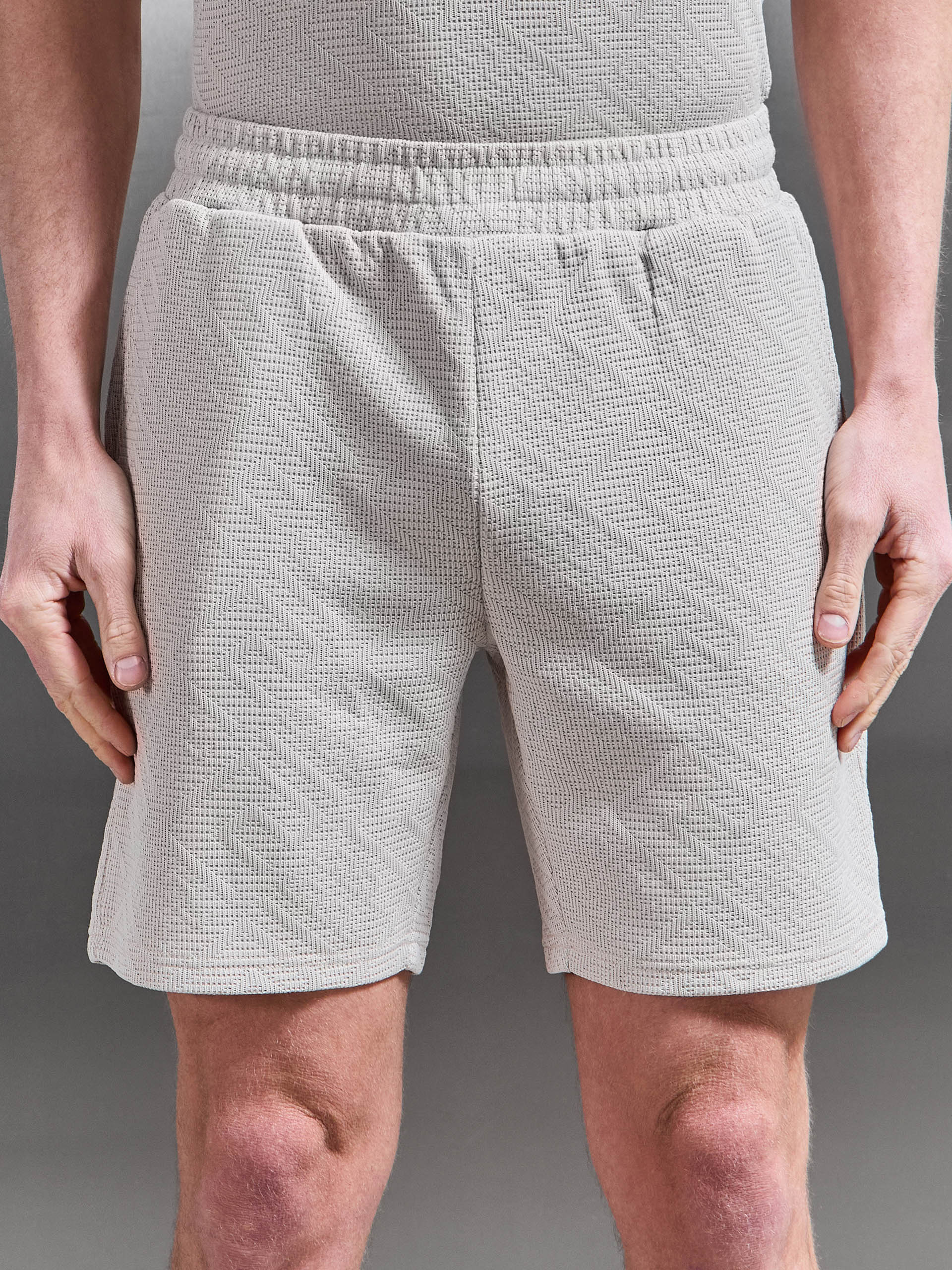 Aztec Short in Stone - Image 4