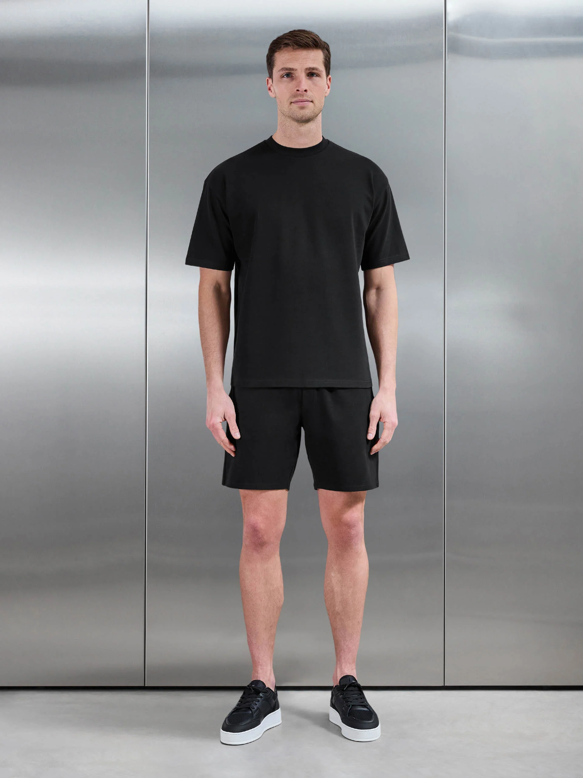 Brushed Relaxed Short in Black - Image 2