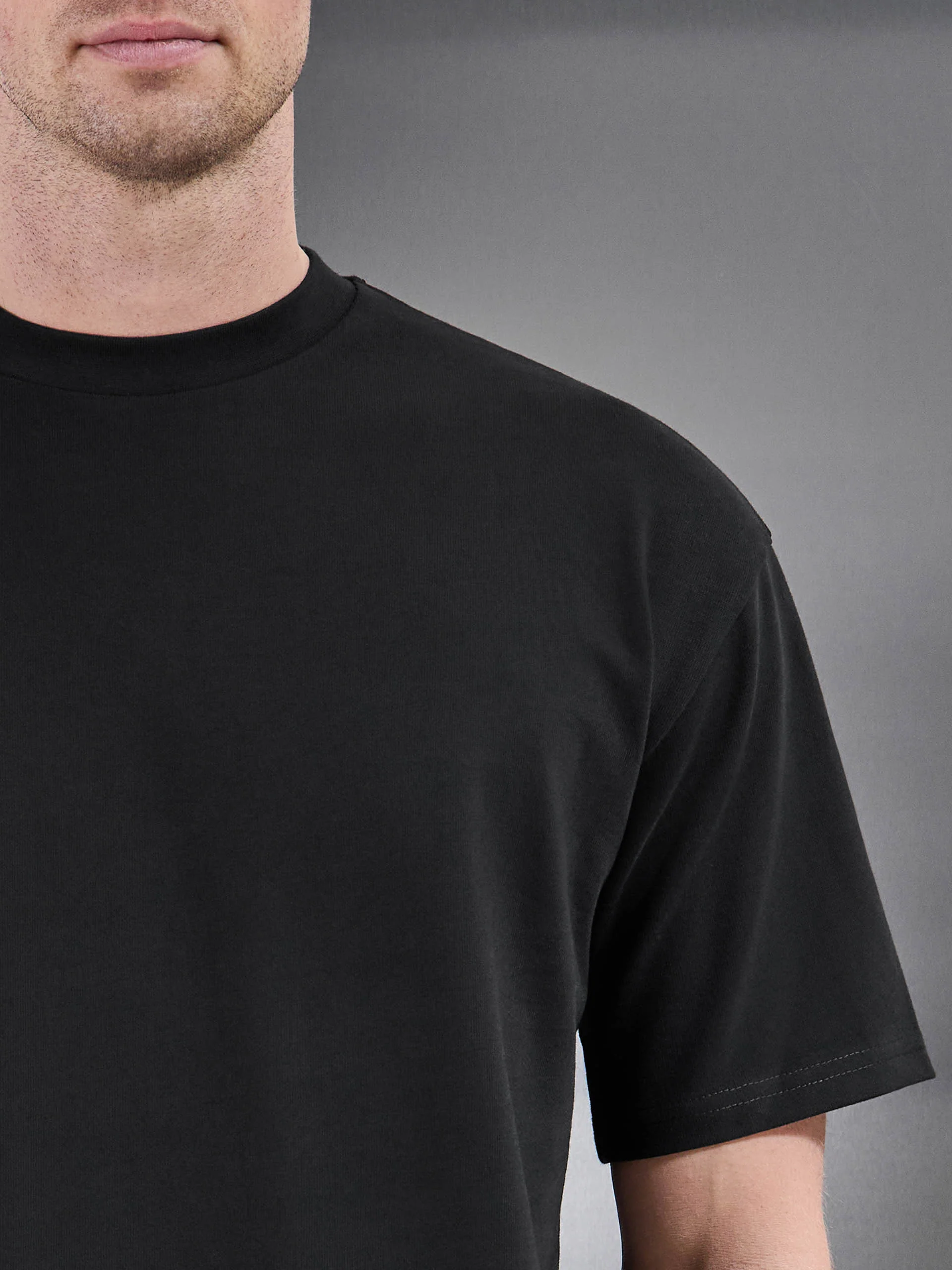Brushed Relaxed T-Shirt in Black - Image 4