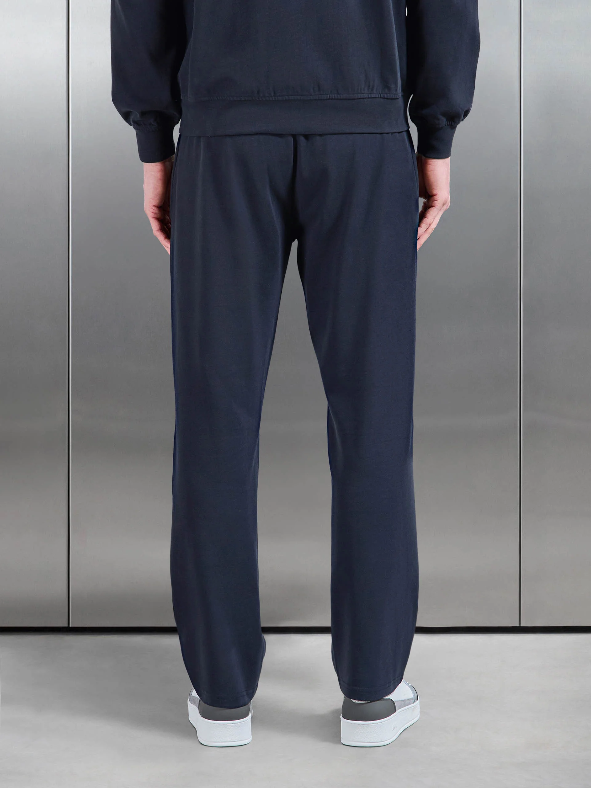 Brushed Straight Leg Jogger in Navy - Image 3