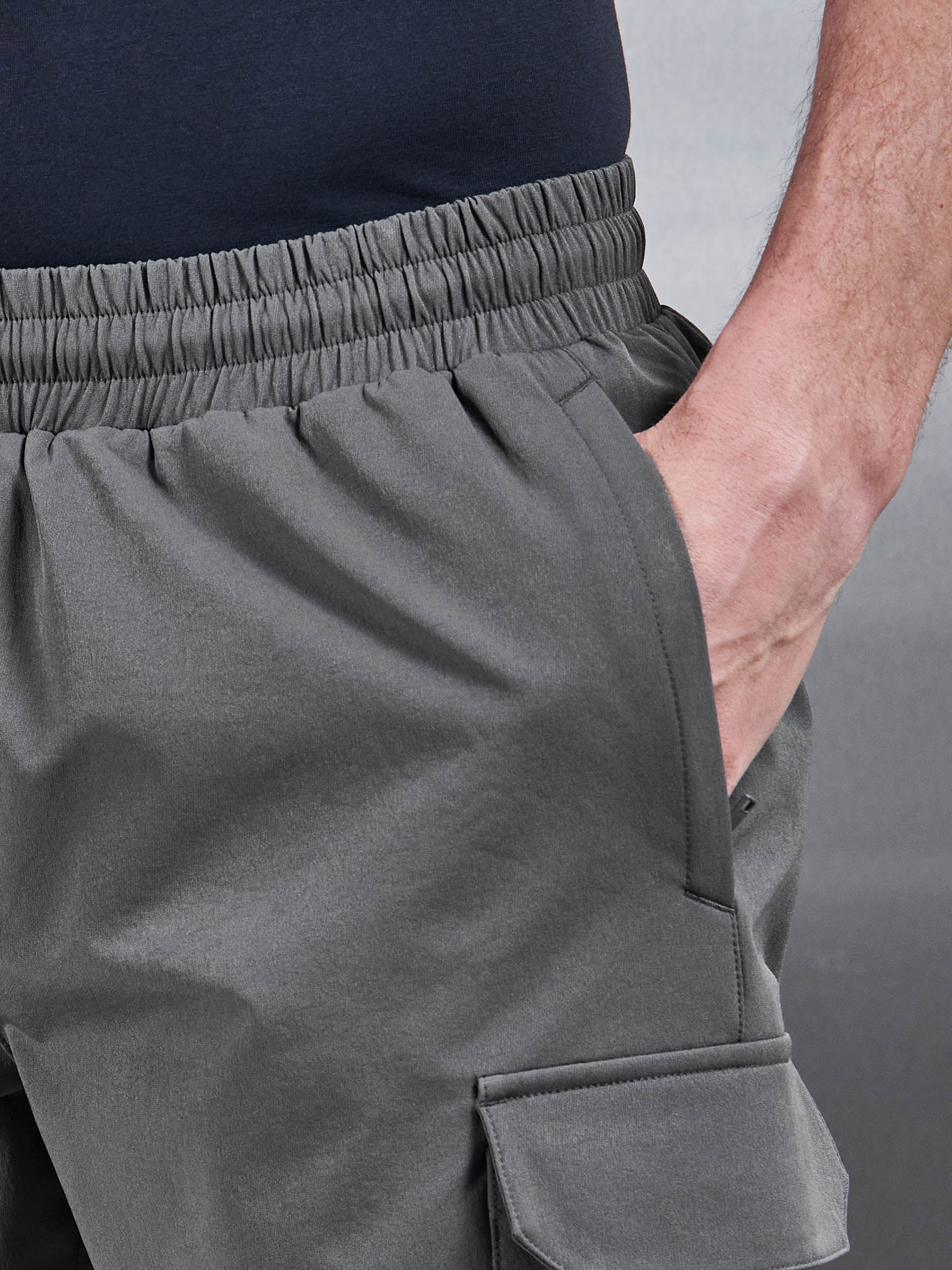 Cargo Short in Grey - Image 5