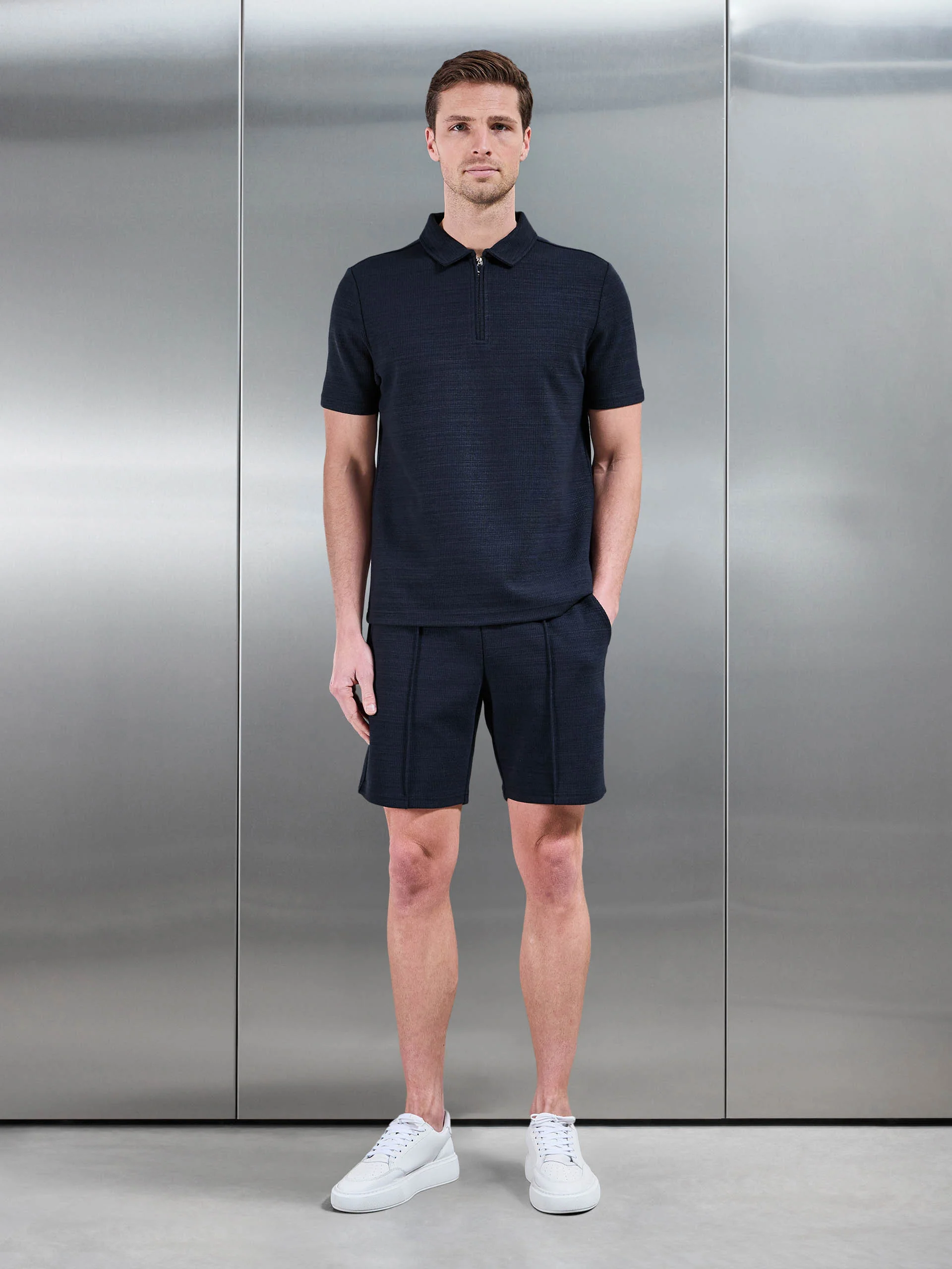 Cavour Textured Short in Navy - Image 2