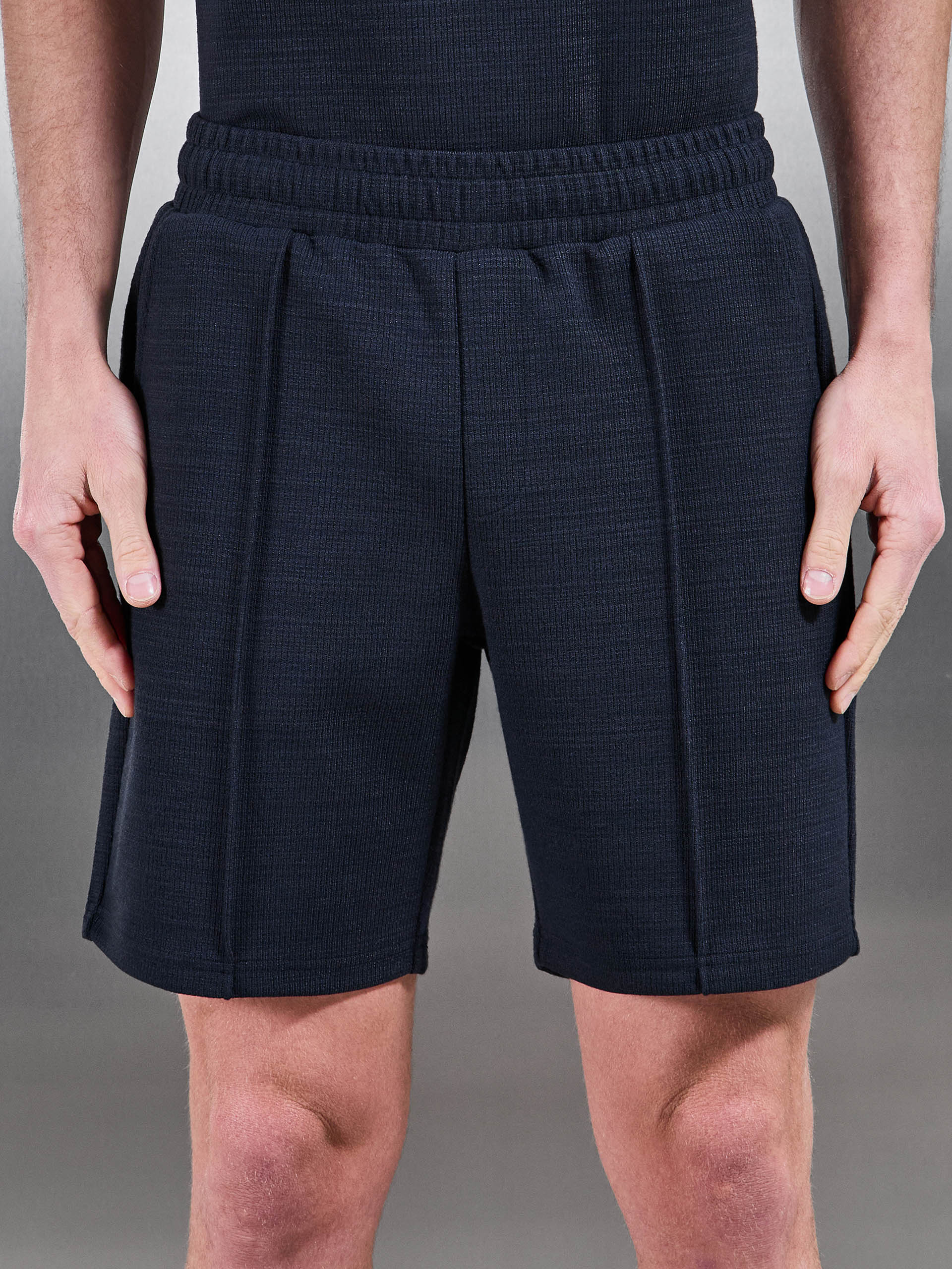 Cavour Textured Short in Navy - Image 4