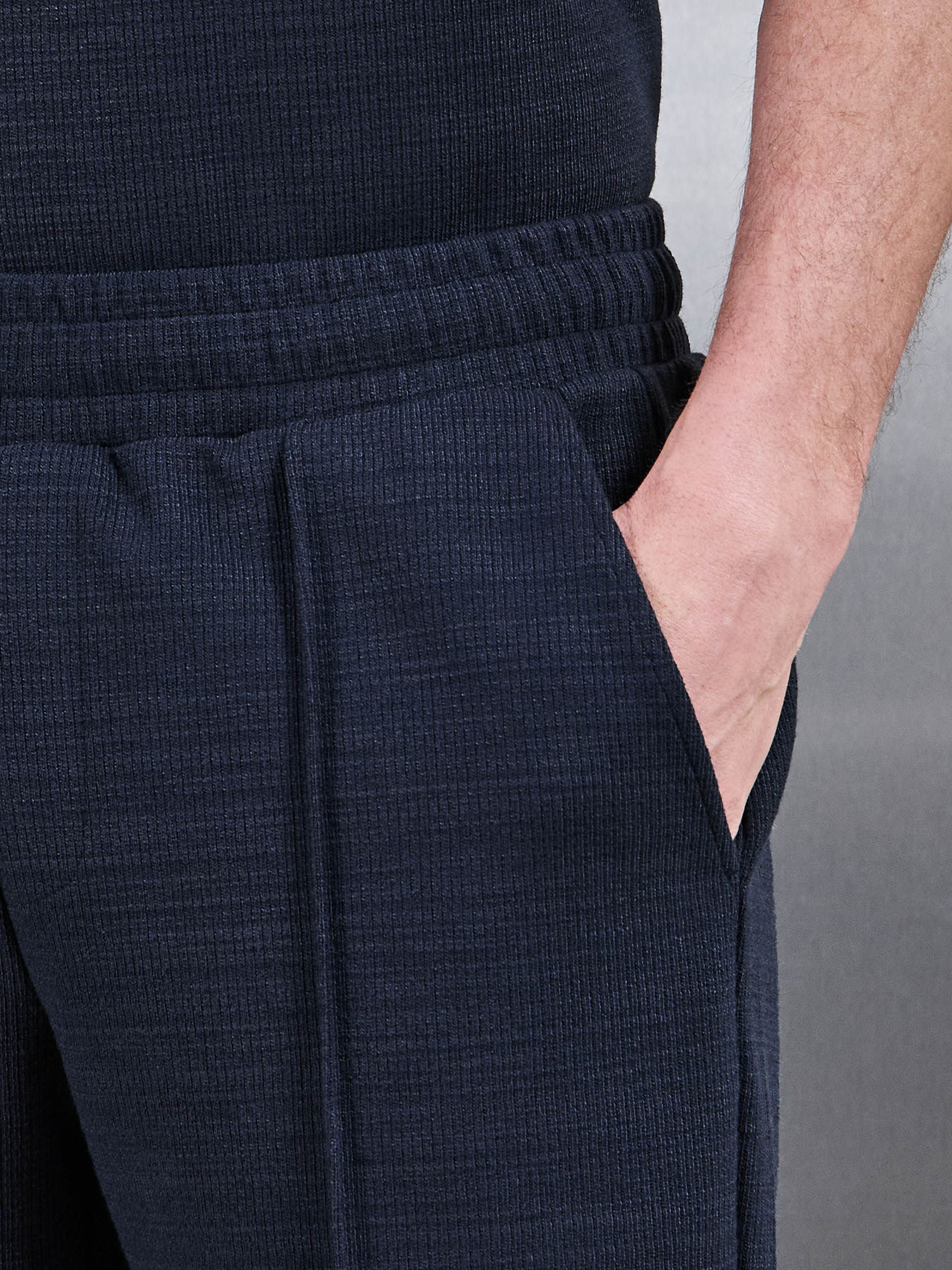 Cavour Textured Short in Navy - Image 5
