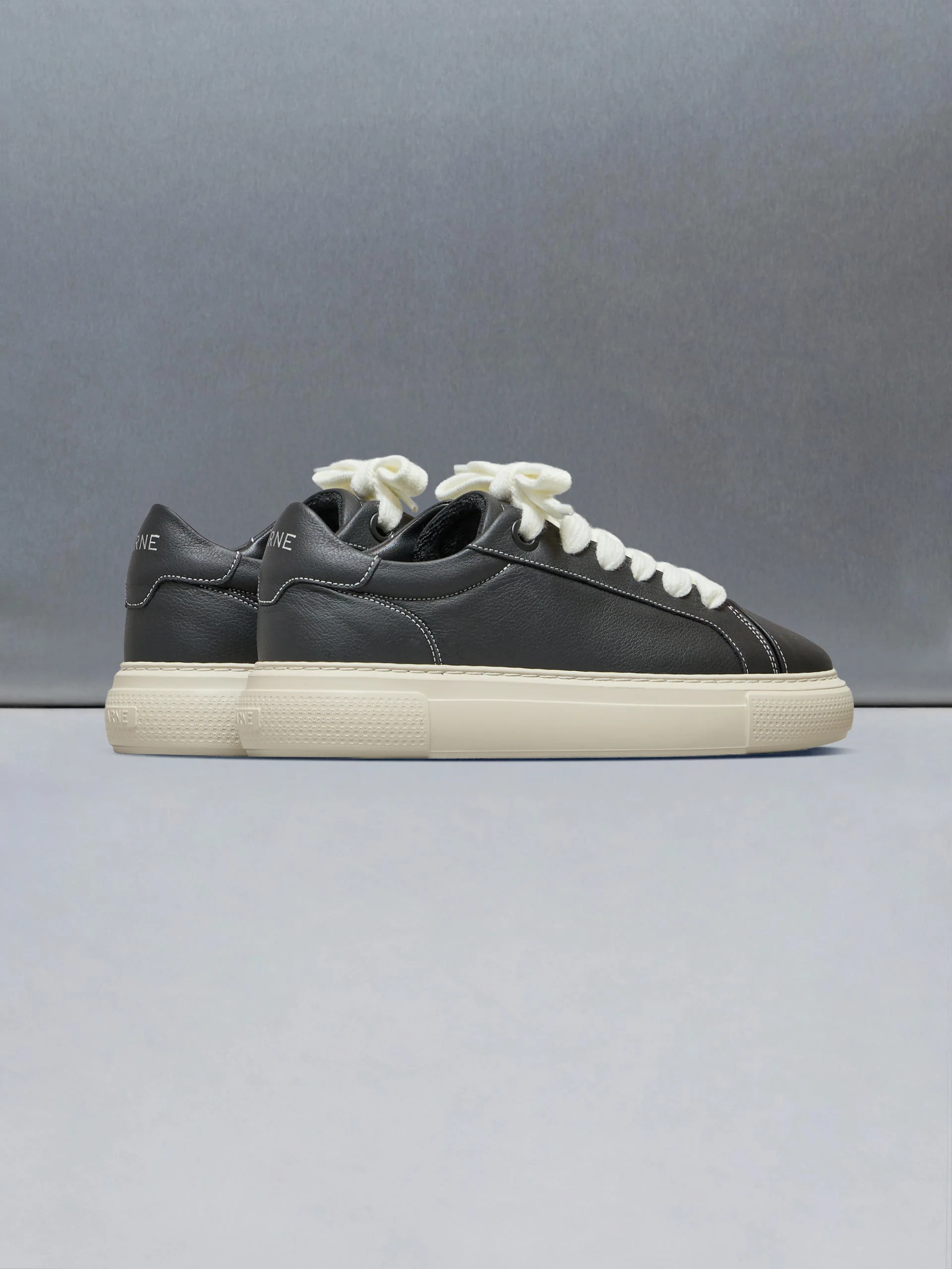 Chunky Essential Trainer in Black - Image 4