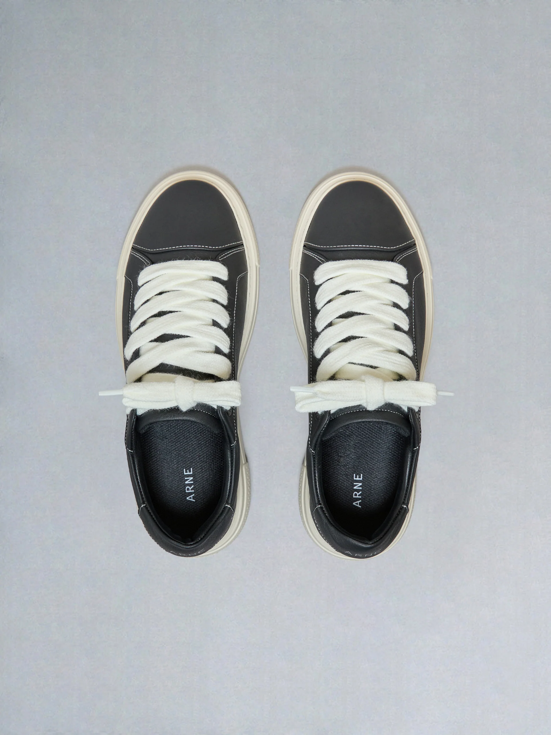 Chunky Essential Trainer in Black - Image 5