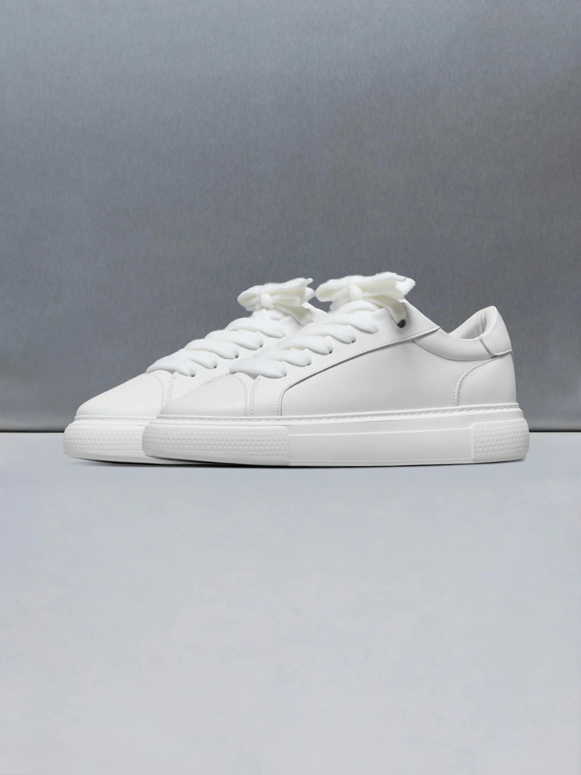 Chunky Essential Trainer in Triple White - Image 3