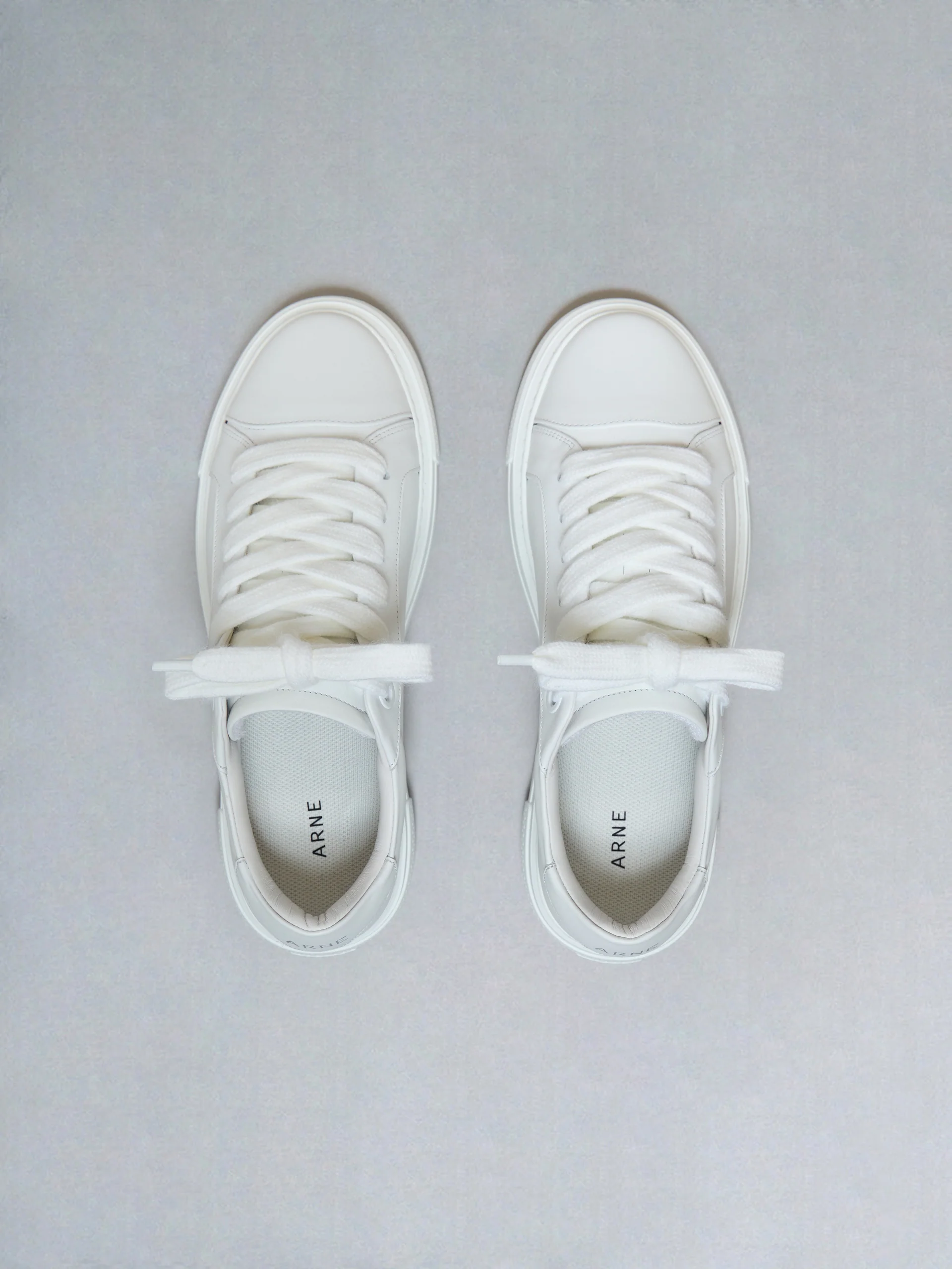 Chunky Essential Trainer in Triple White - Image 5
