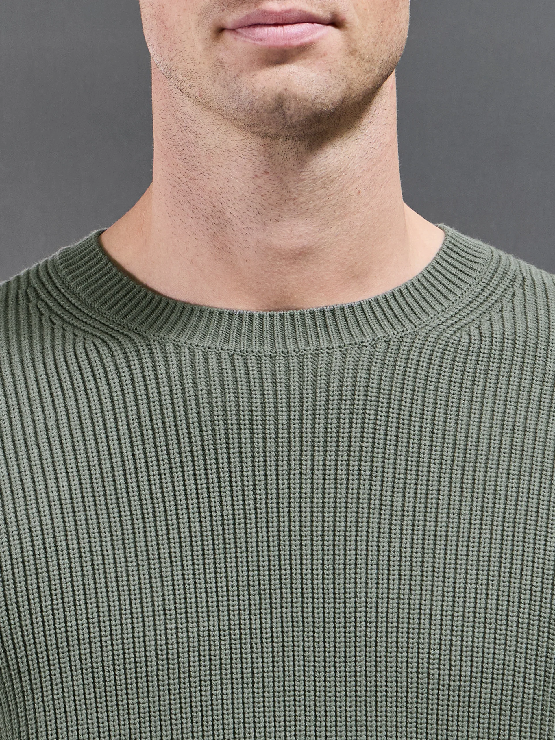 Chunky Ribbed Sweatshirt in Sage - Image 4