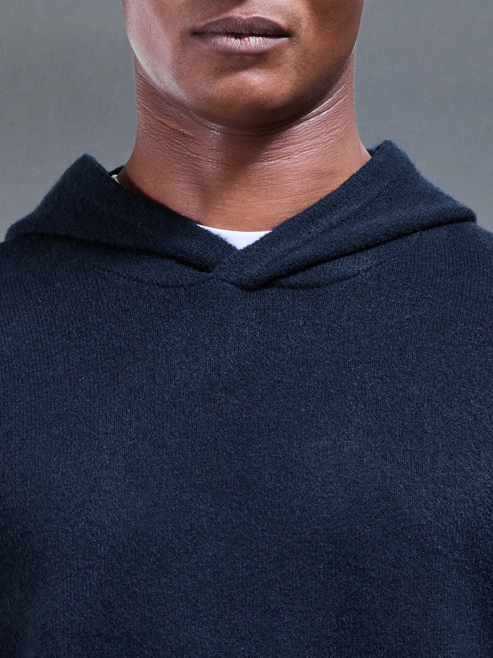 Chunky Wool Hoodie in Navy - Image 4