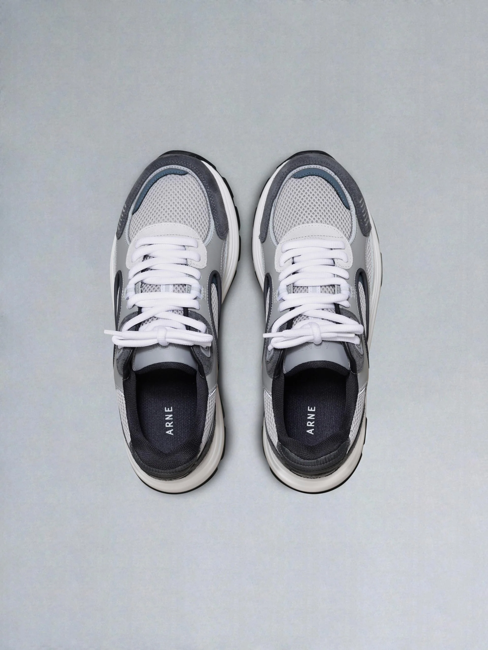 Circuit Trainer in Ocean Grey - Image 5