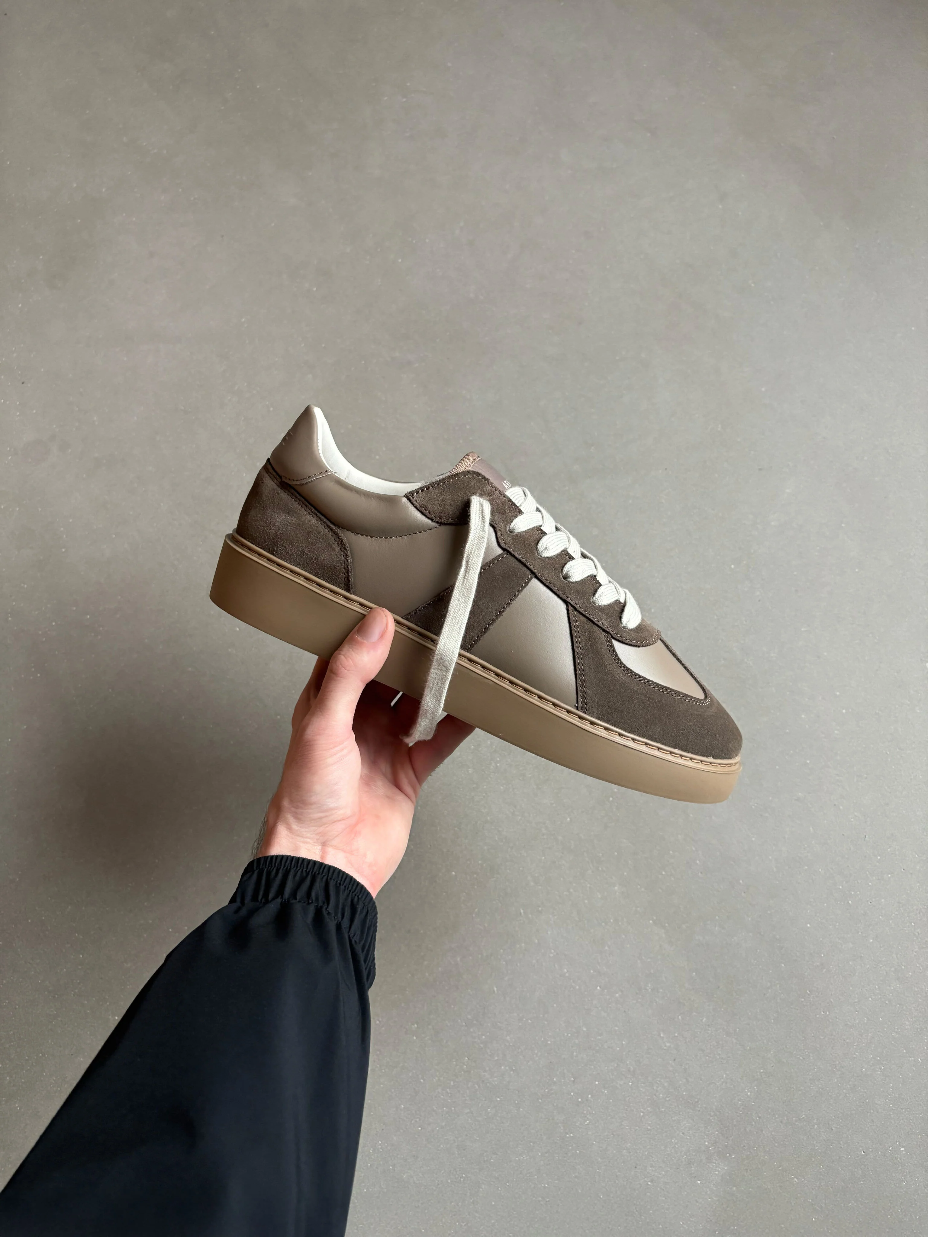 Classic Court Trainer in Brown Gum - Image 6