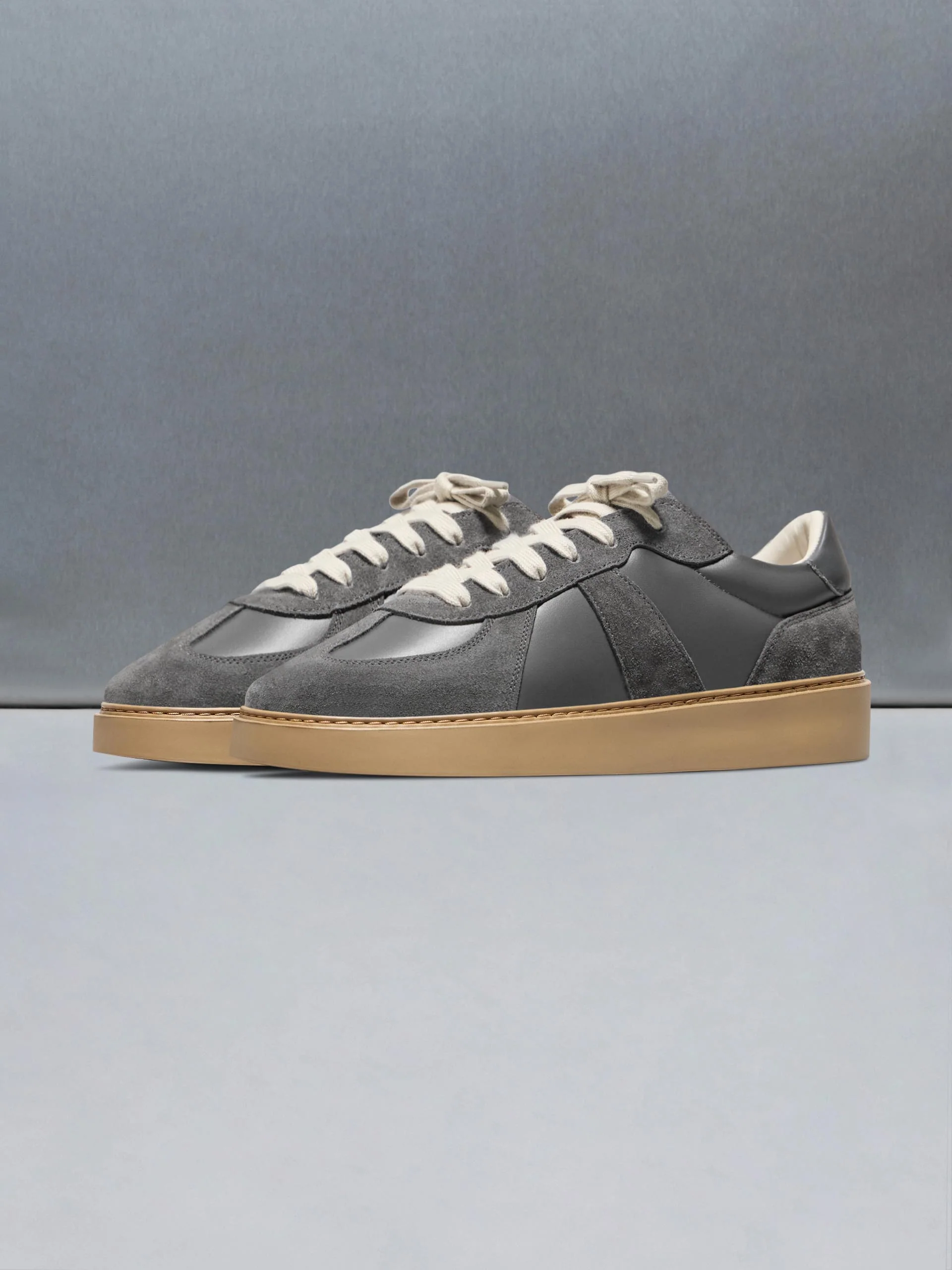 Classic Court Trainer in Charcoal Gum - Image 3