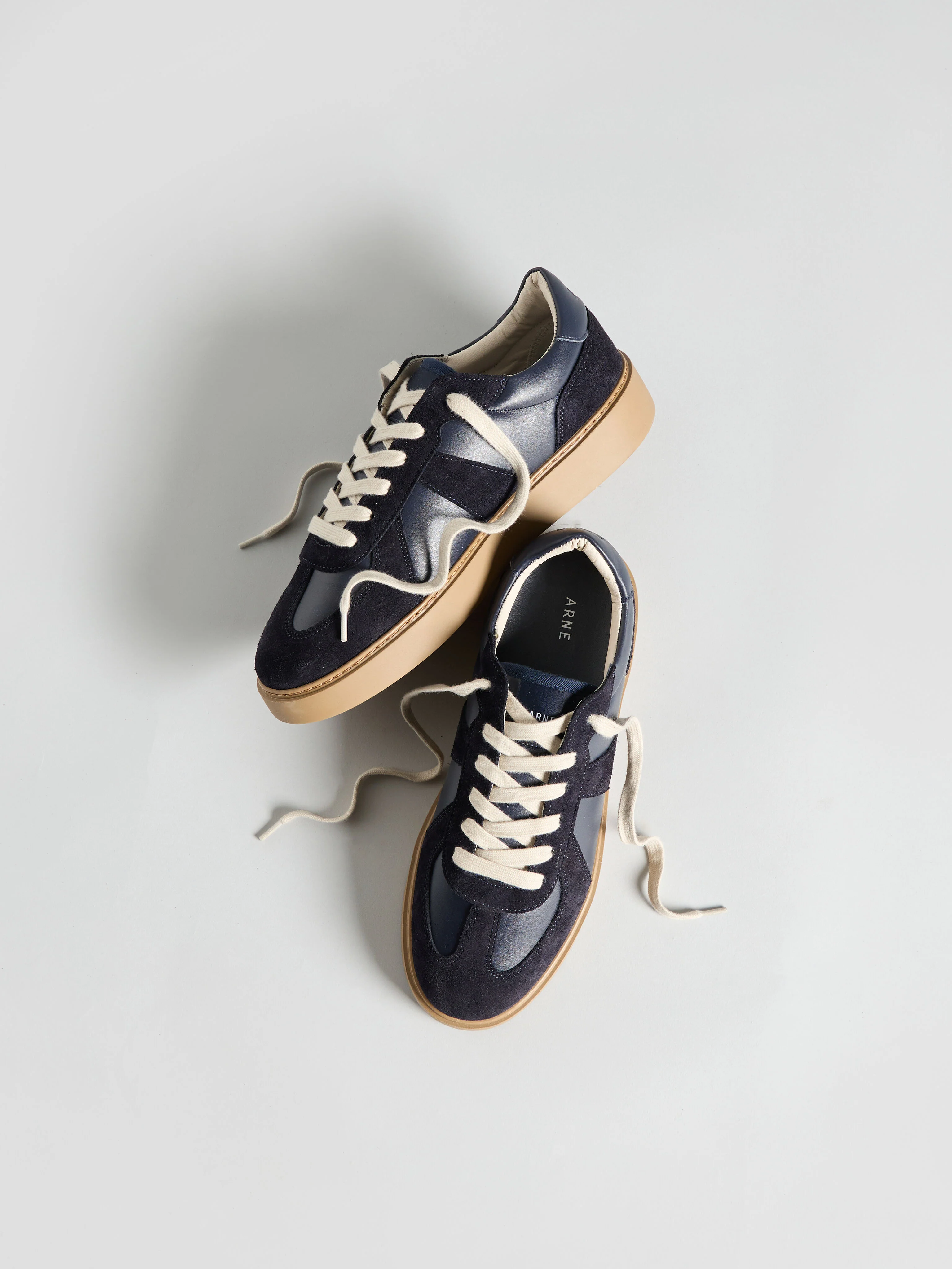 Classic Court Trainer in Navy Gum - Image 2