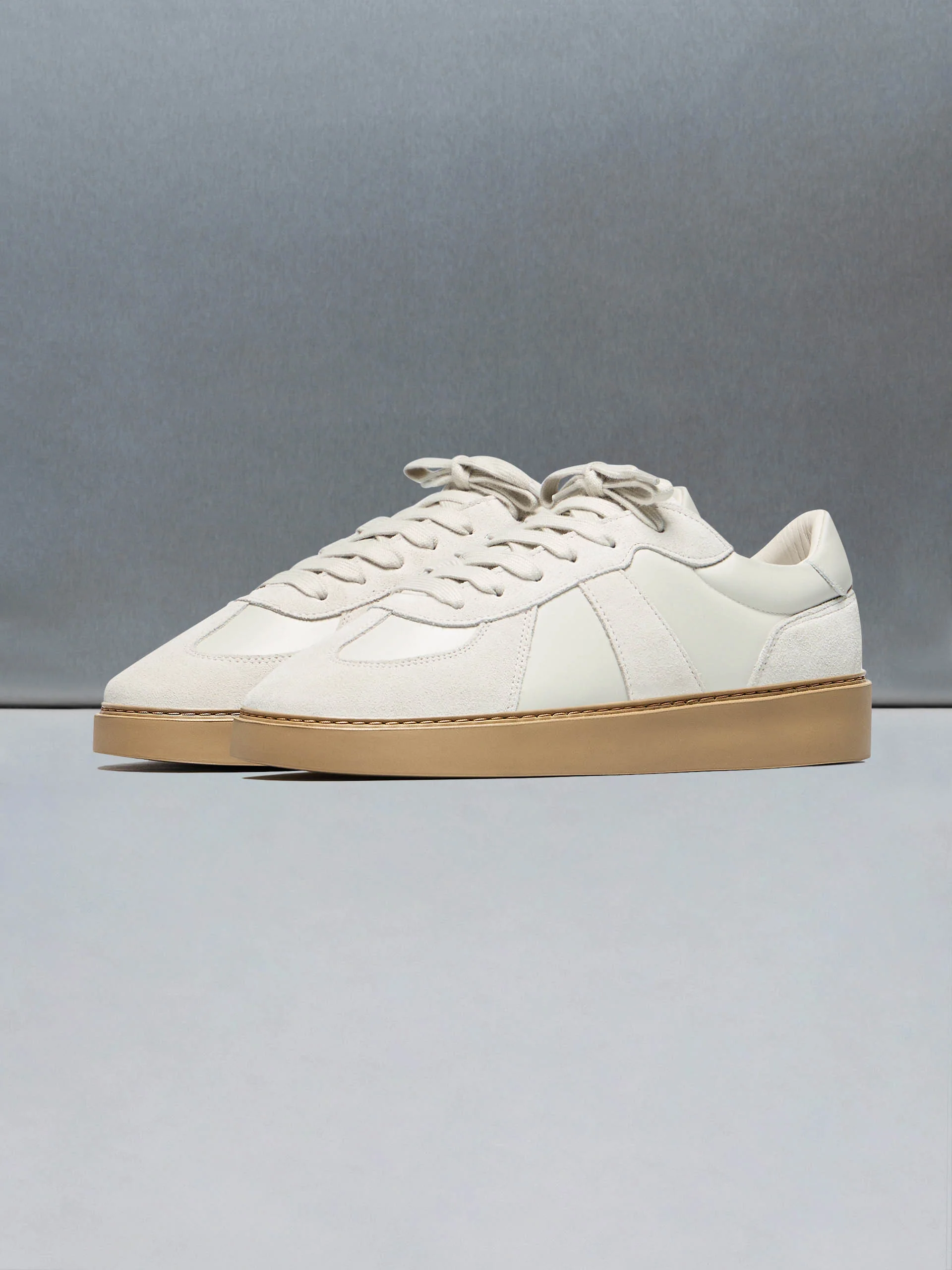Classic Court Trainer in Stone Gum - Image 3